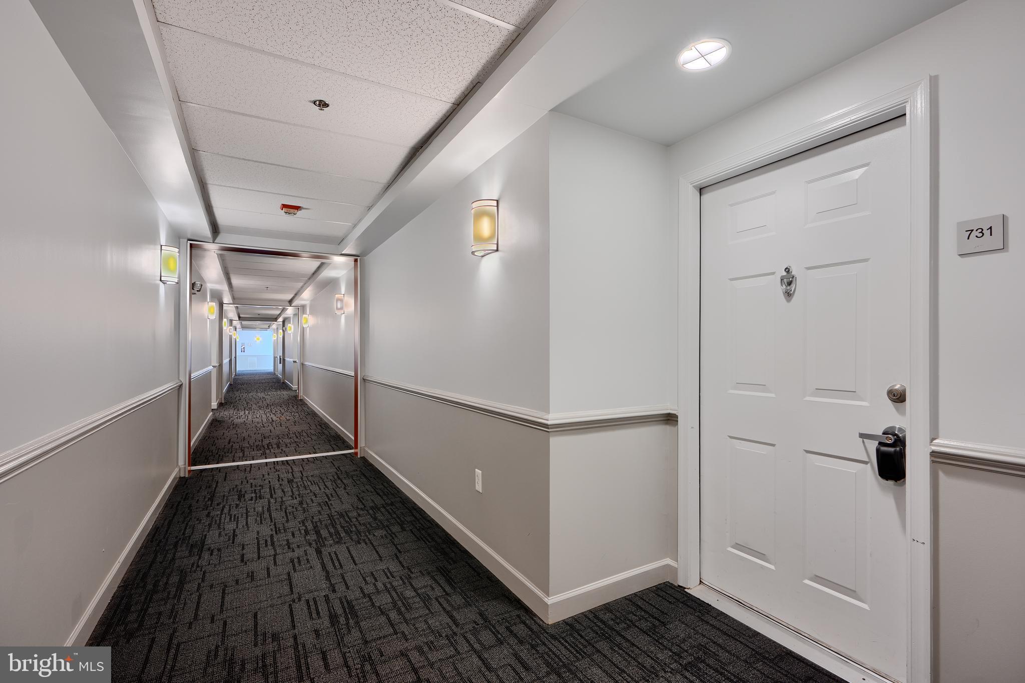 LIGHTHOUSE POINT EAST - Residential