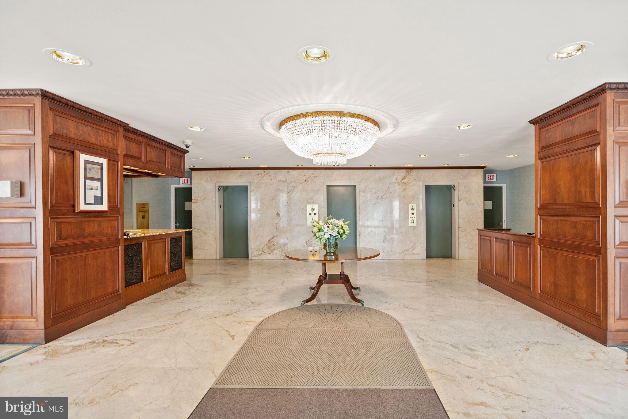 4501 ARLINGTON BOULEVARD 425