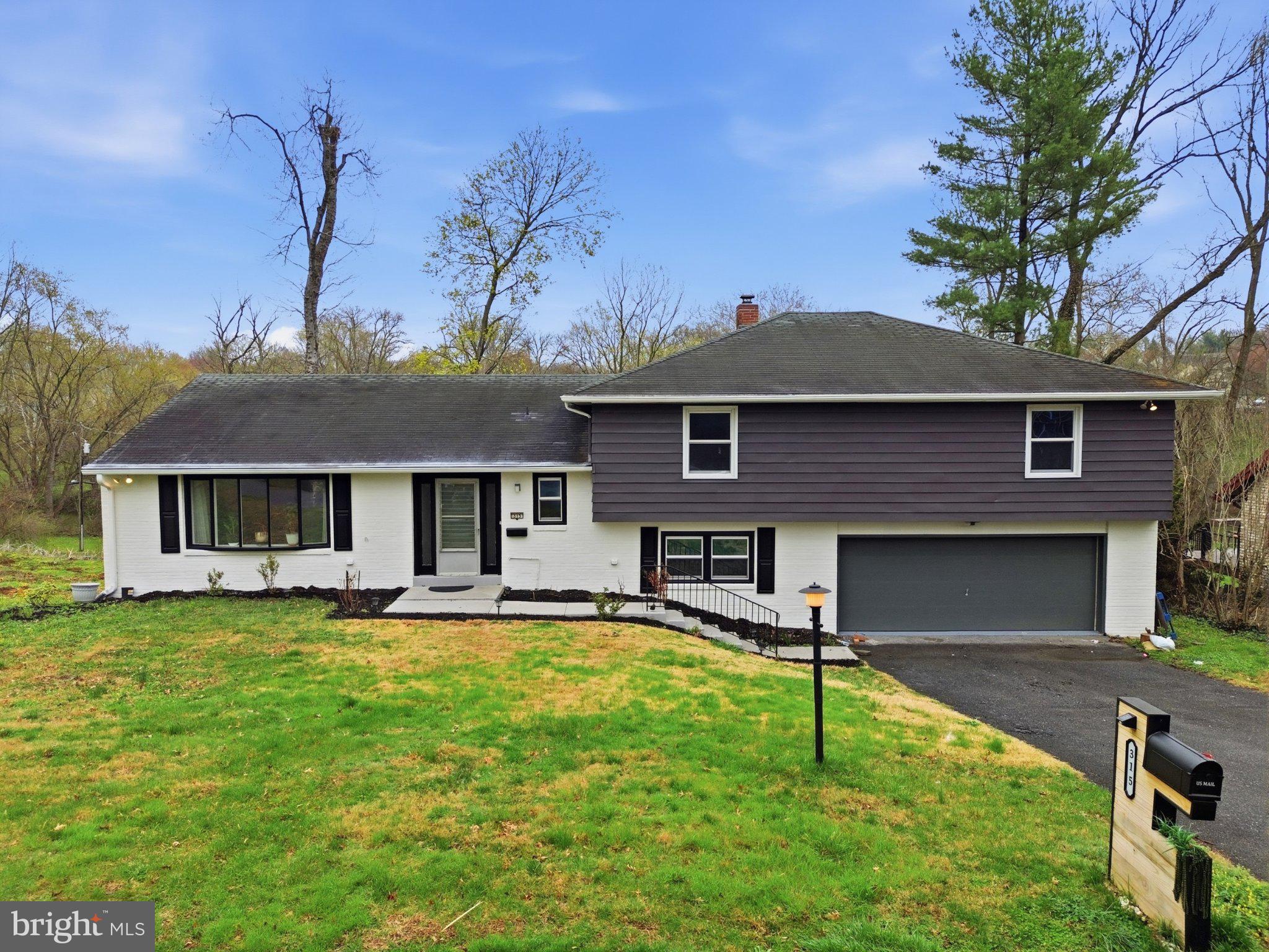 315 CONESTOGA BOULEVARD