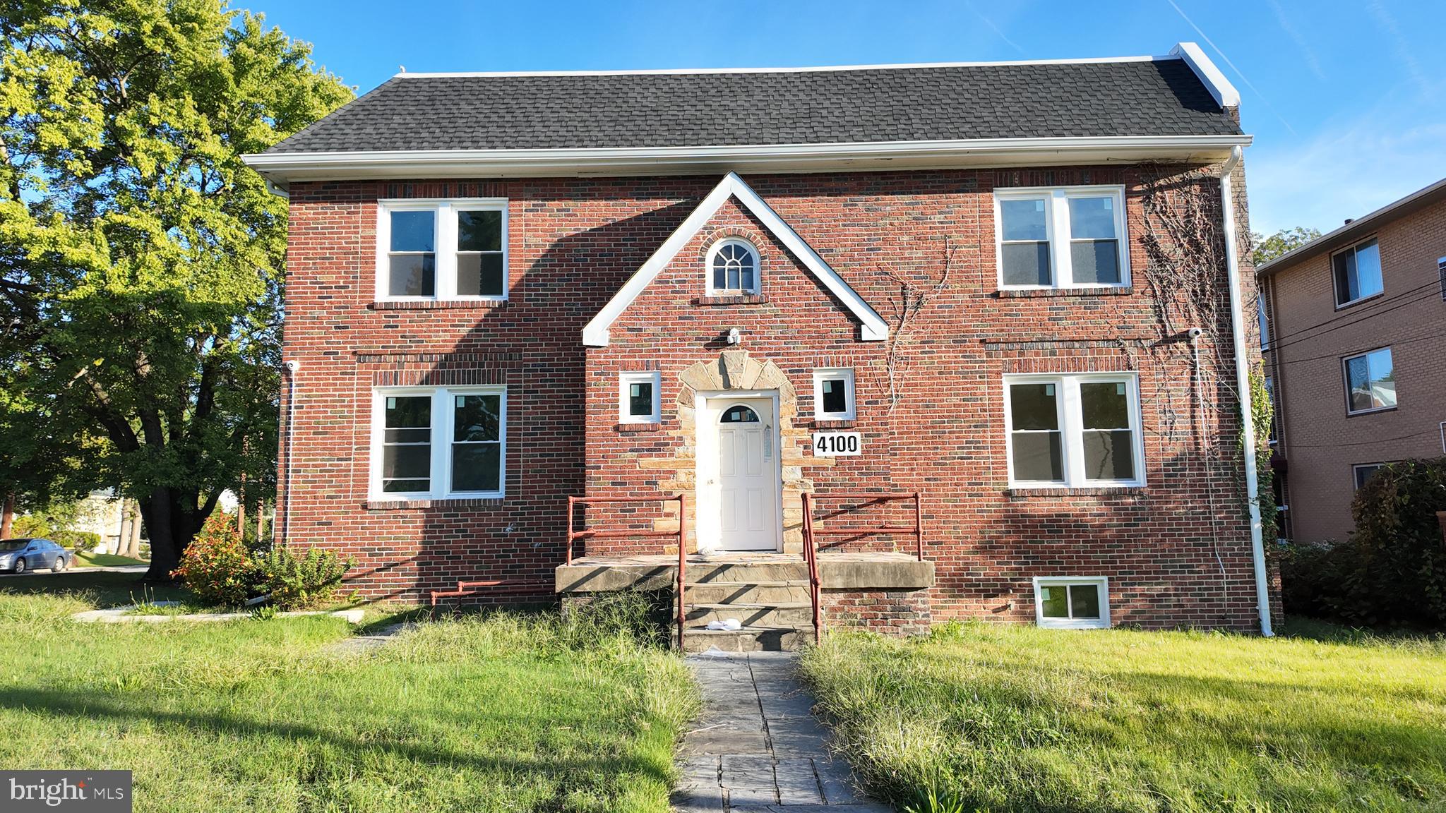 HYATTSVILLE - Residential Lease