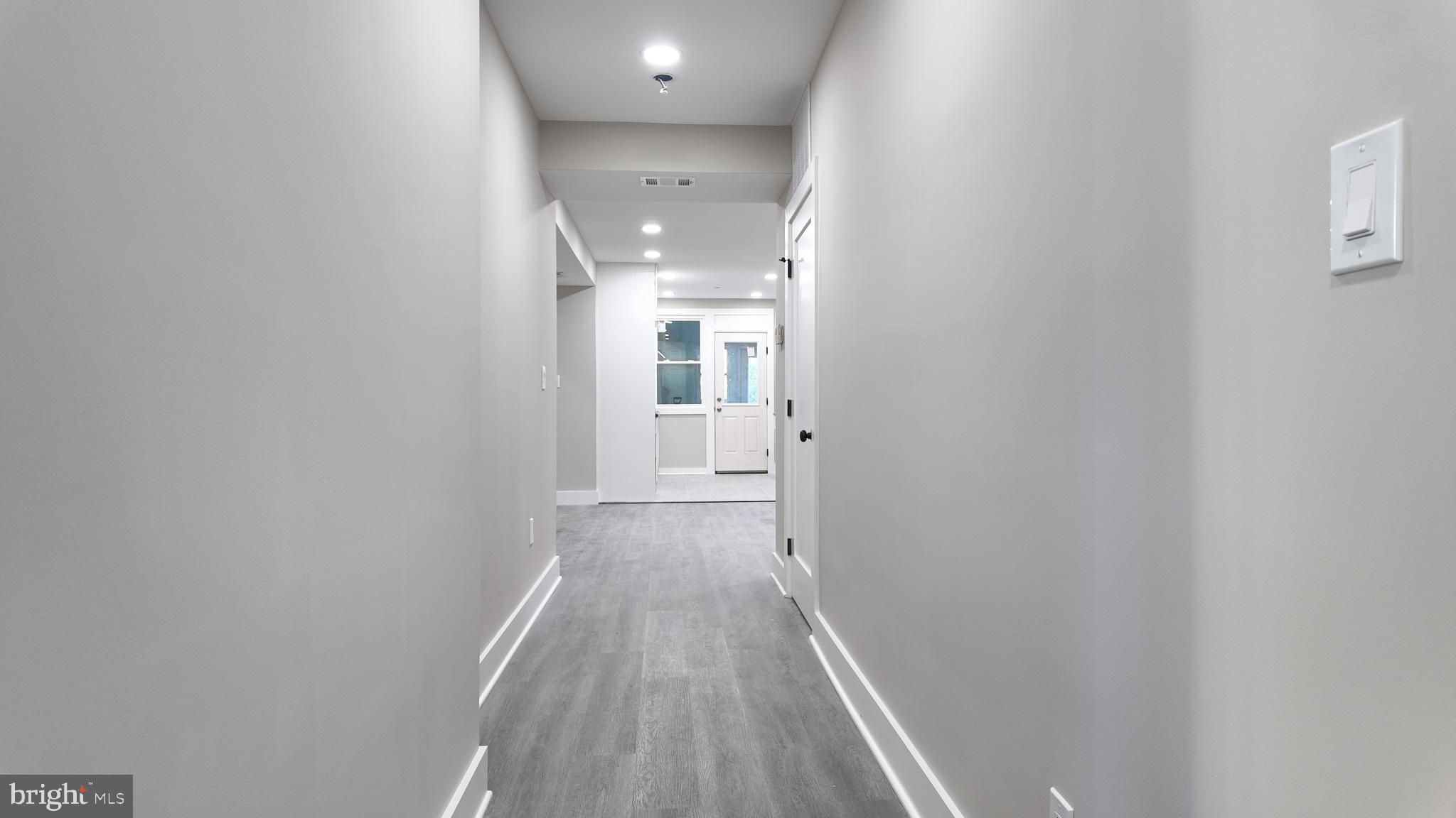 HYATTSVILLE - Residential Lease