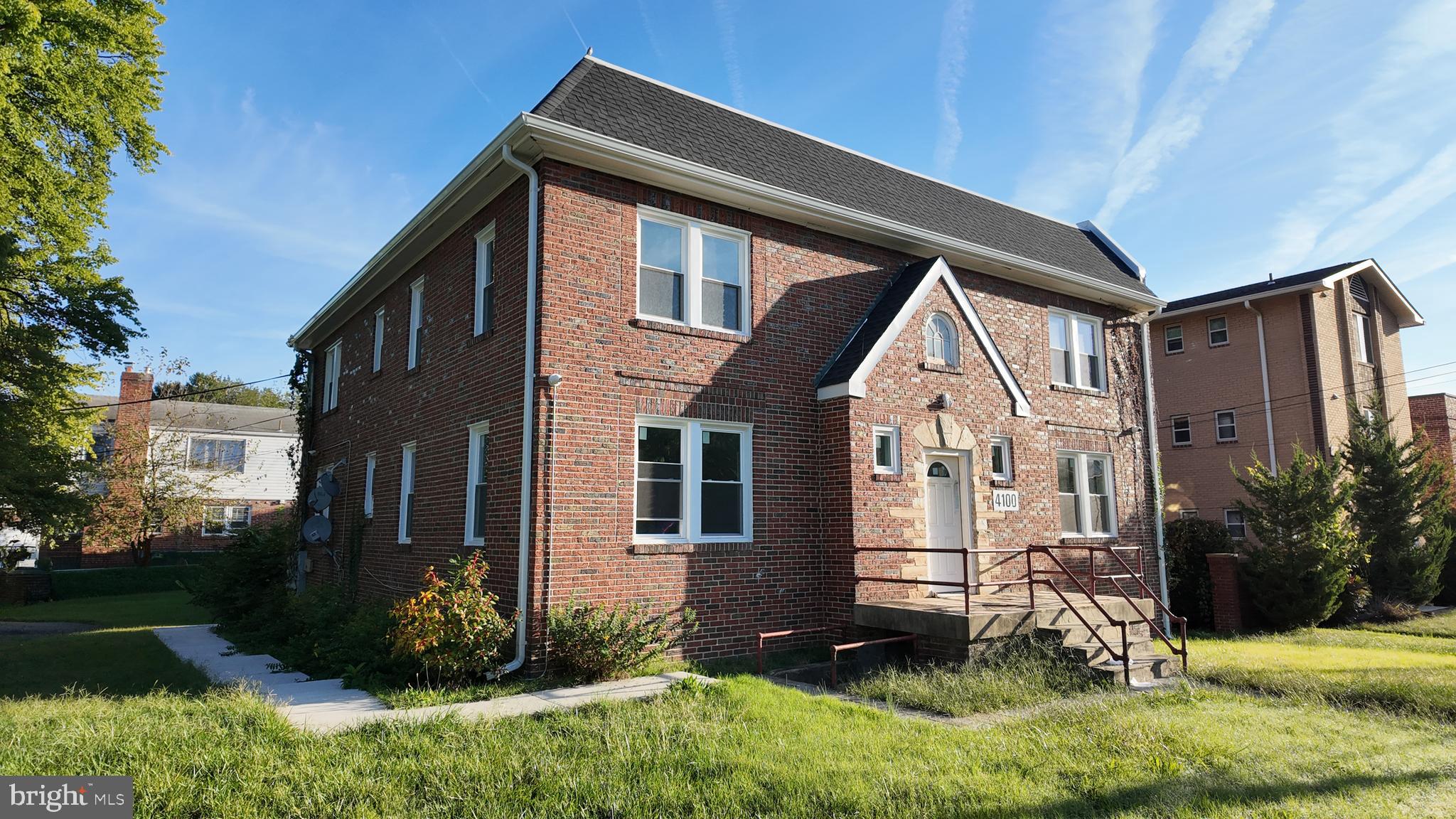 HYATTSVILLE - Residential Lease