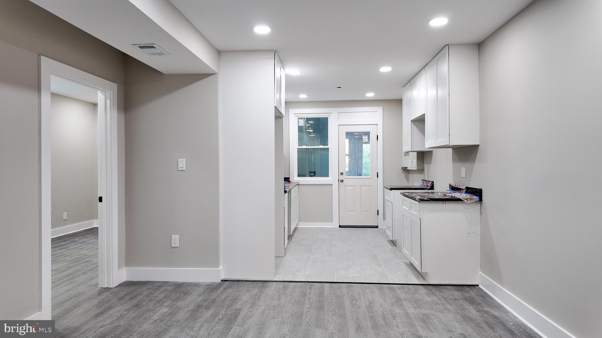 HYATTSVILLE - Residential Lease