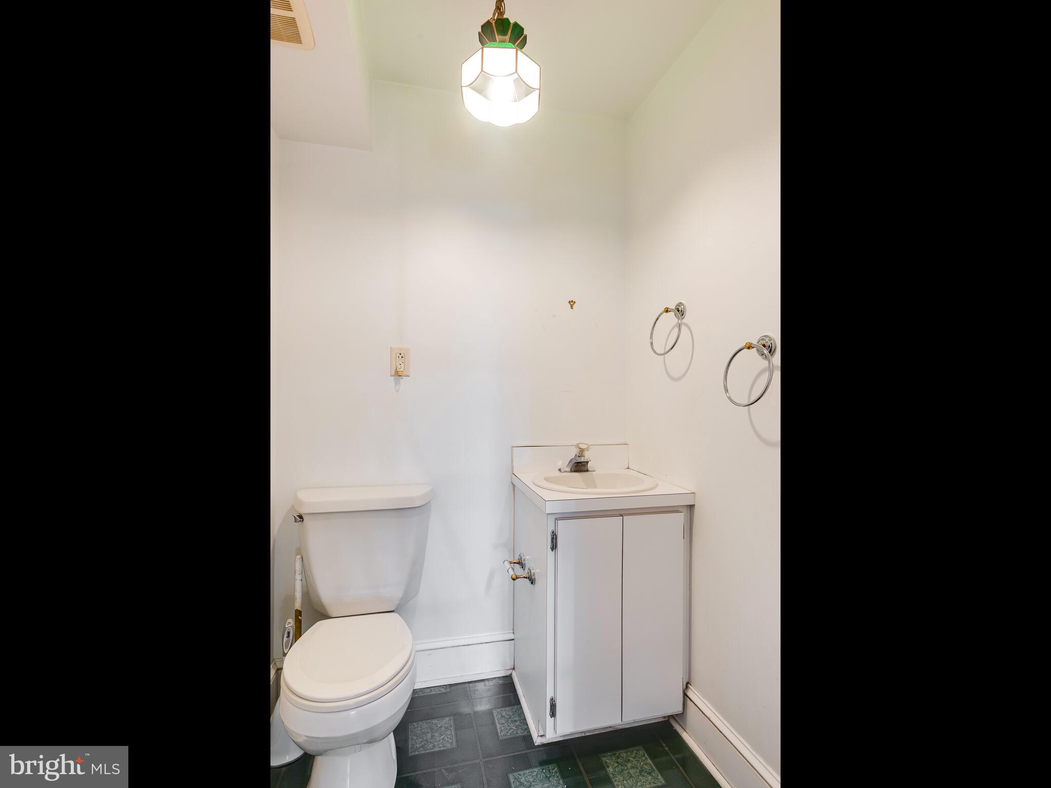 MERION STATION - Residential