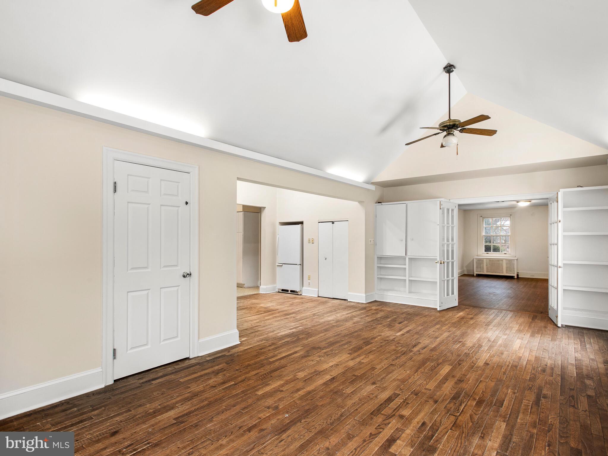 MERION STATION - Residential