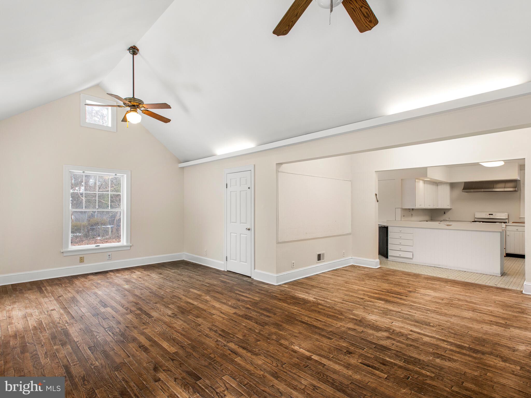 MERION STATION - Residential