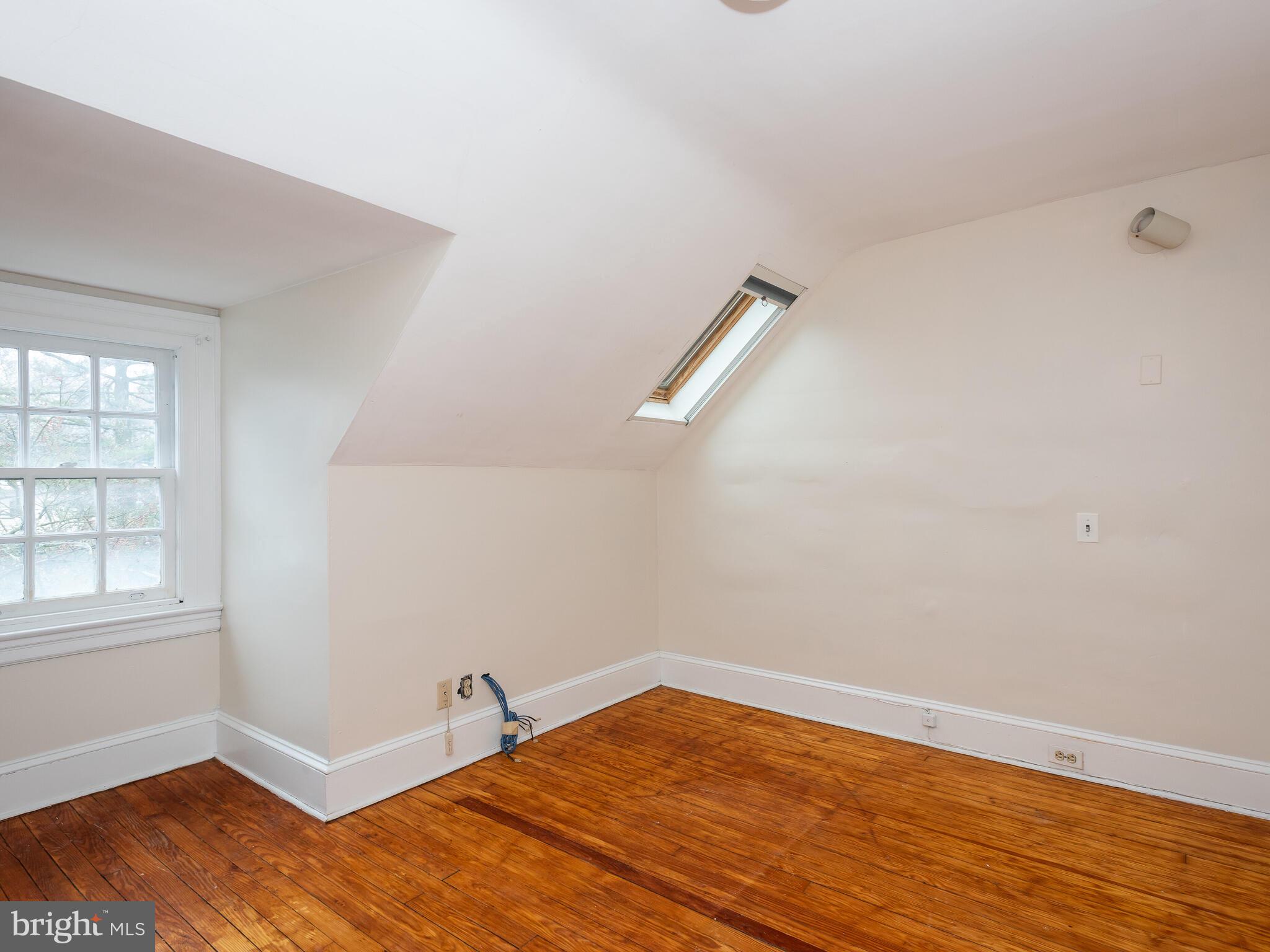 MERION STATION - Residential