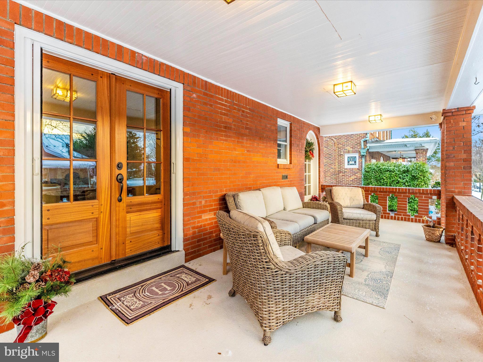 312 N COLLEGE PARKWAY