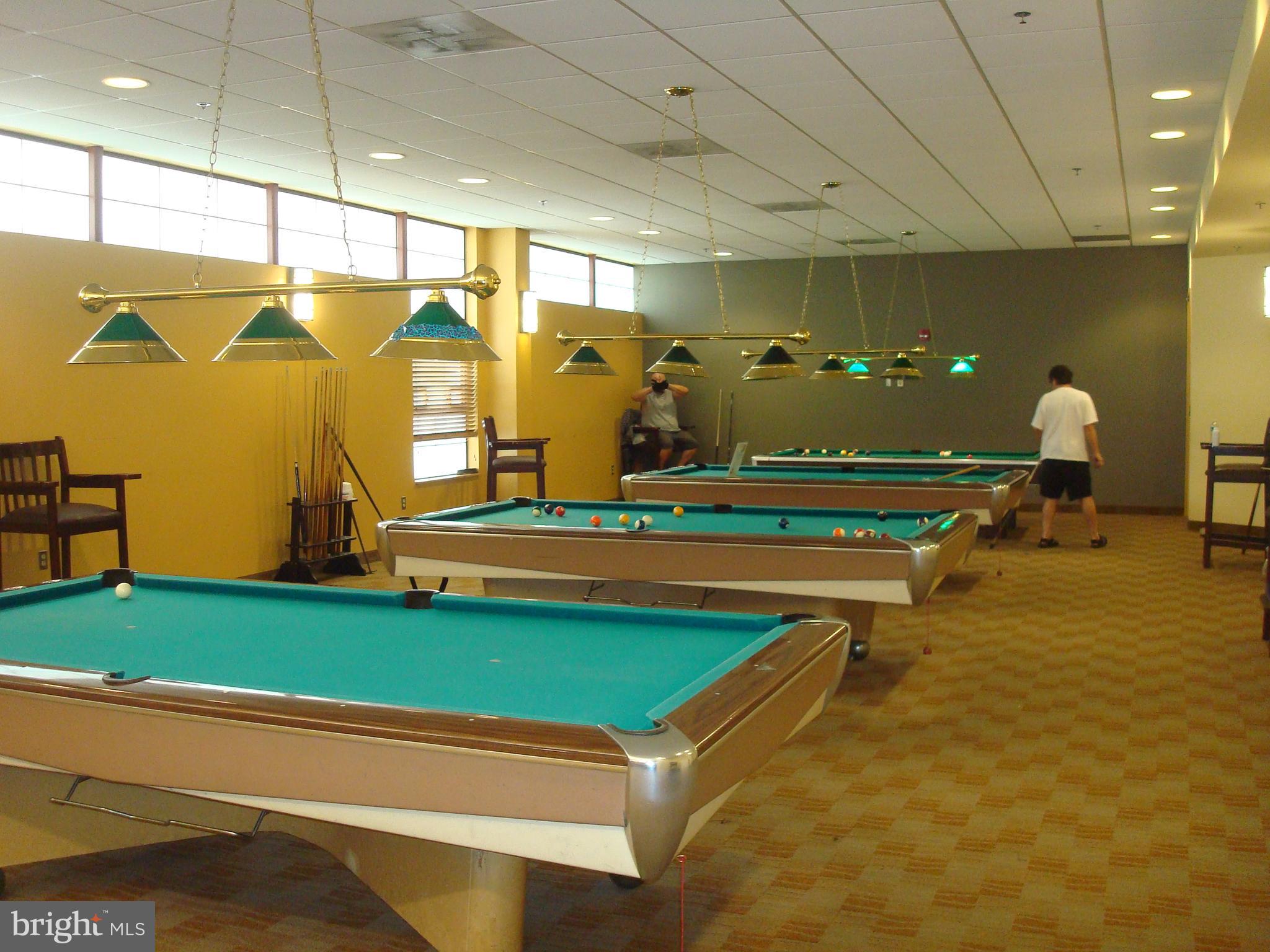 LEISURE WORLD - Residential