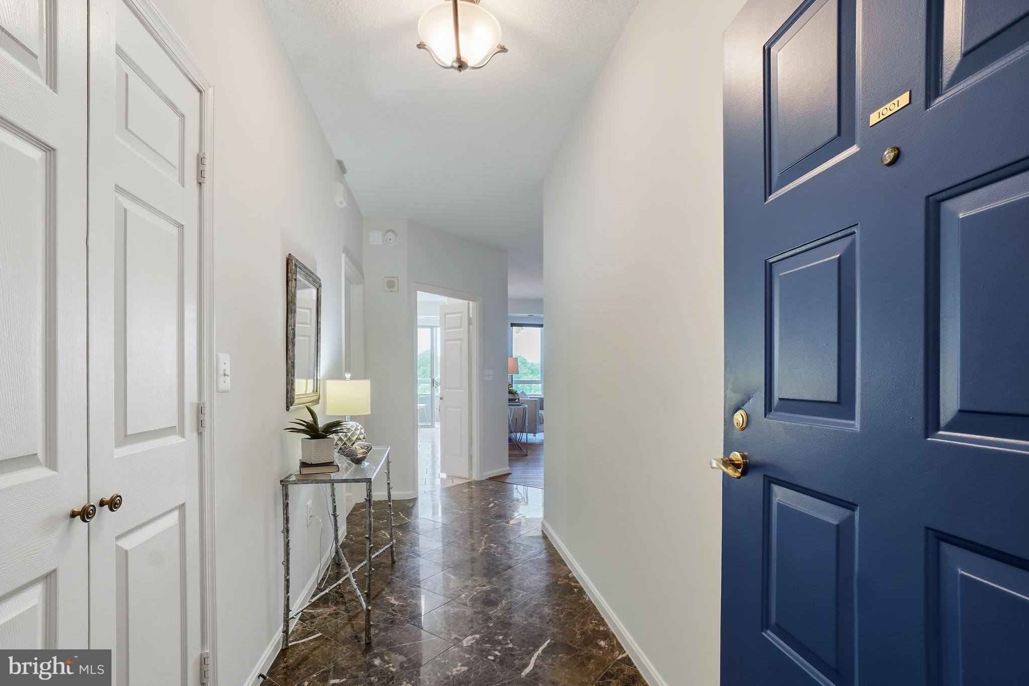LEISURE WORLD - Residential
