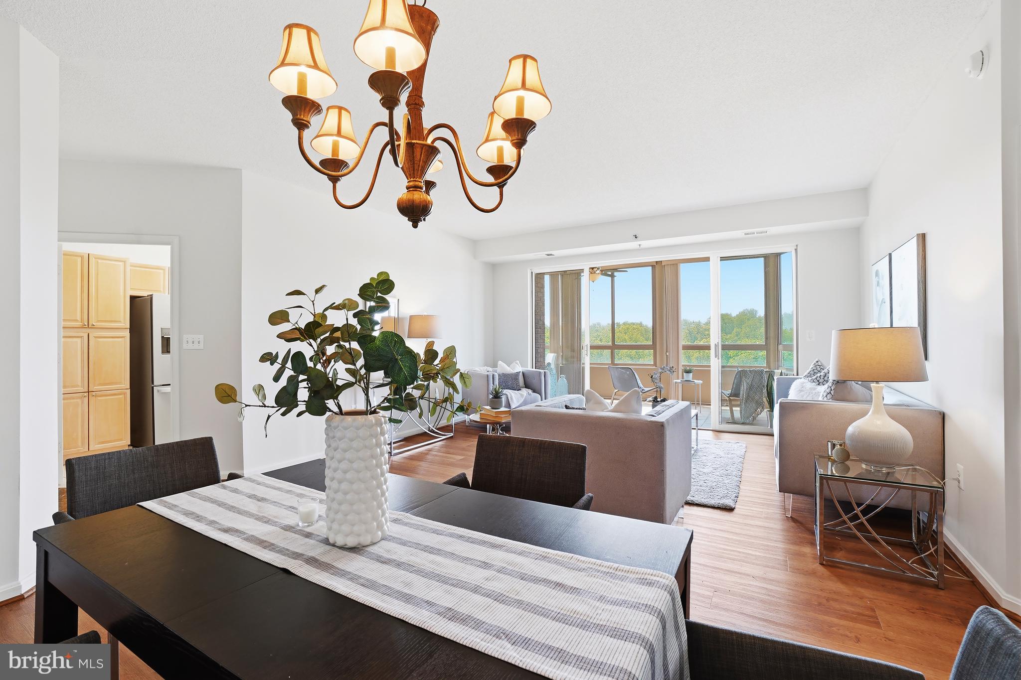 LEISURE WORLD - Residential