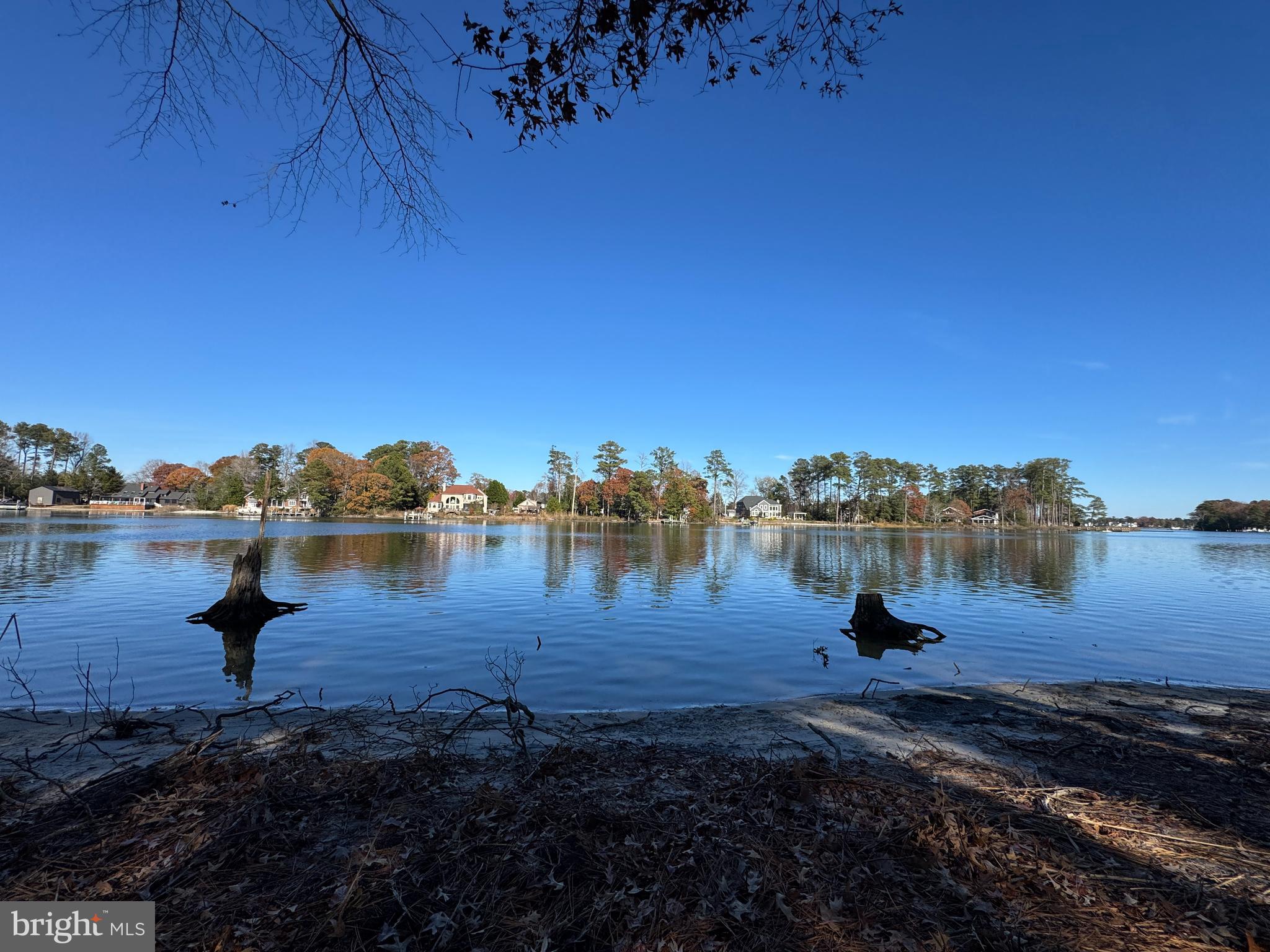 WESTRIDGE SHORES - Residential