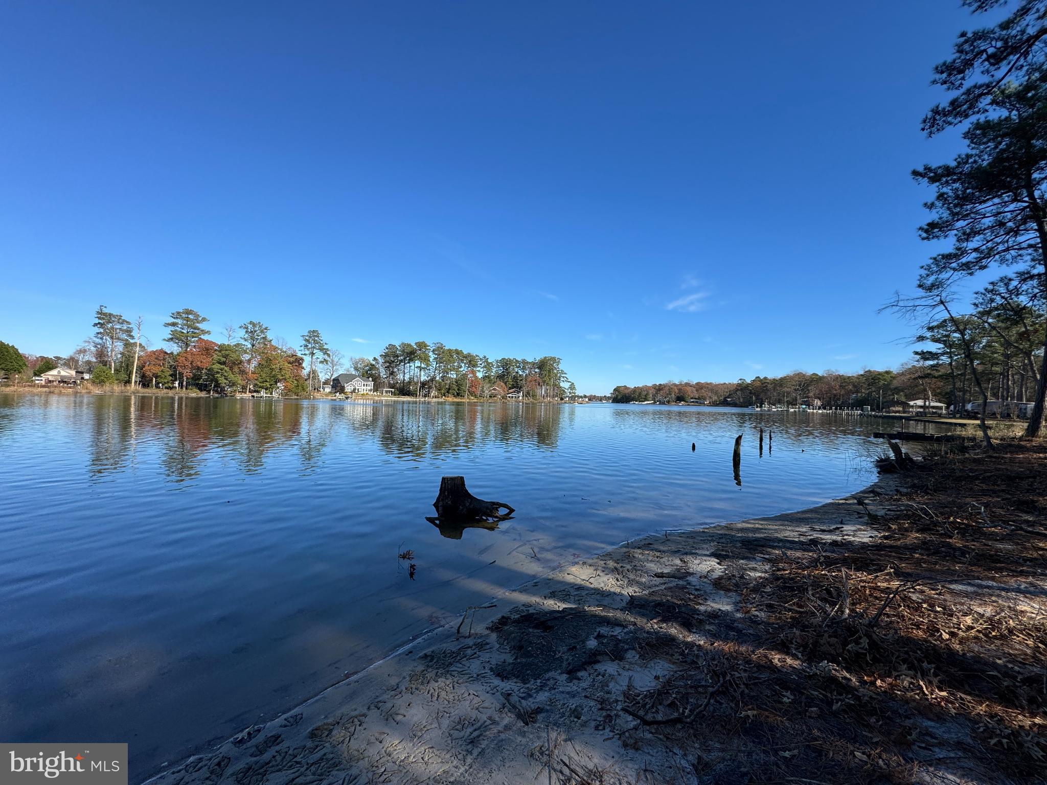 WESTRIDGE SHORES - Residential