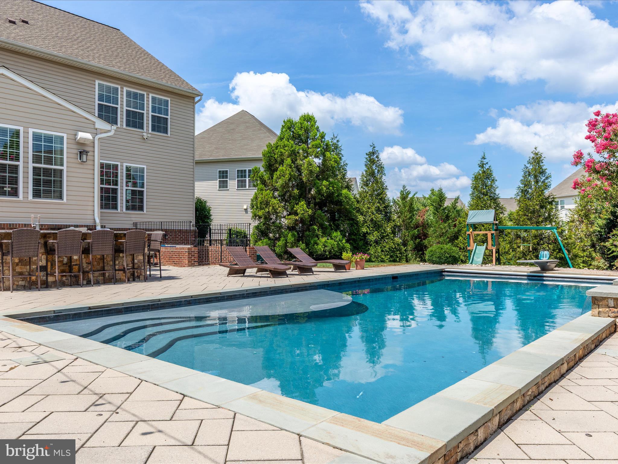 BRAMBLETON - Residential