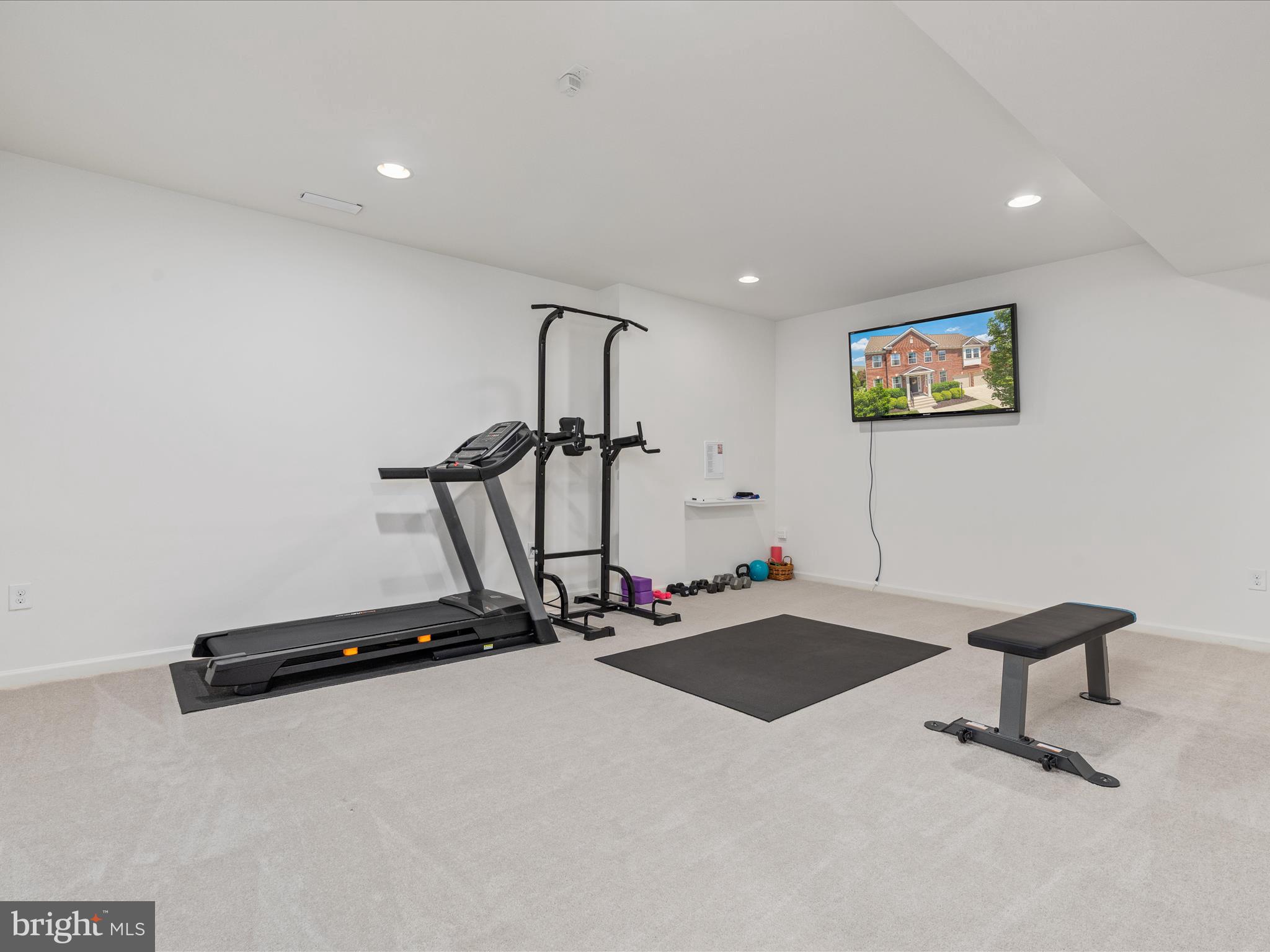 BRAMBLETON - Residential