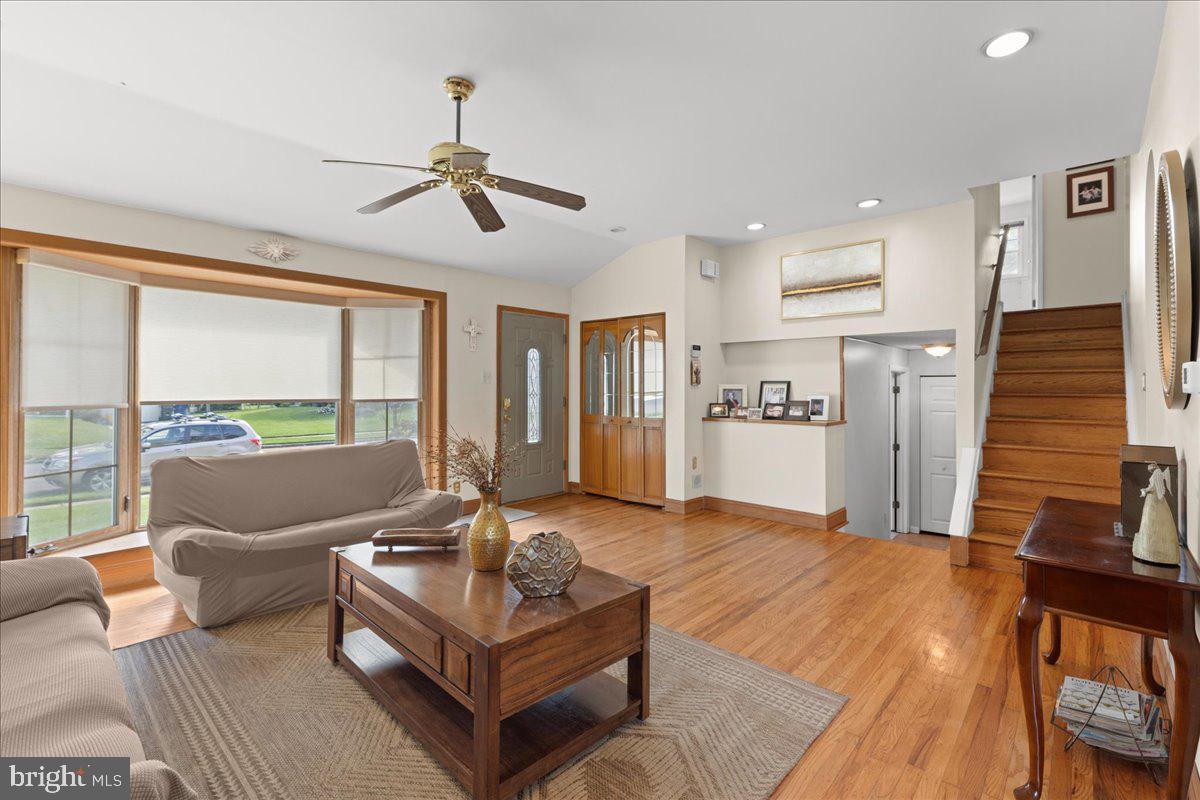 106 N PELHAM ROAD