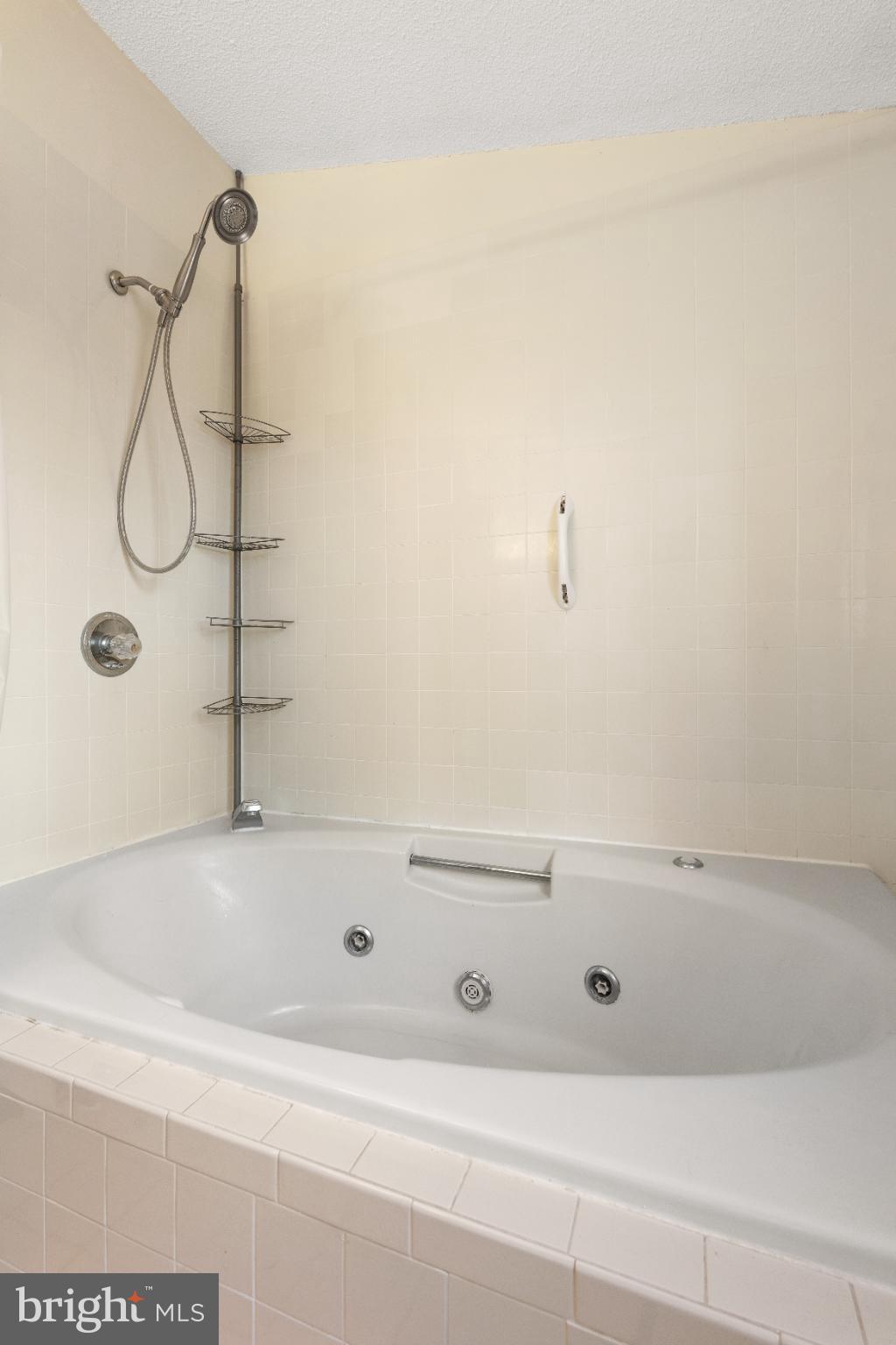 THE WOODS - Residential