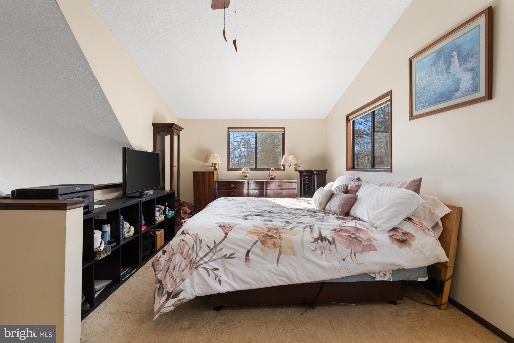 THE WOODS - Residential