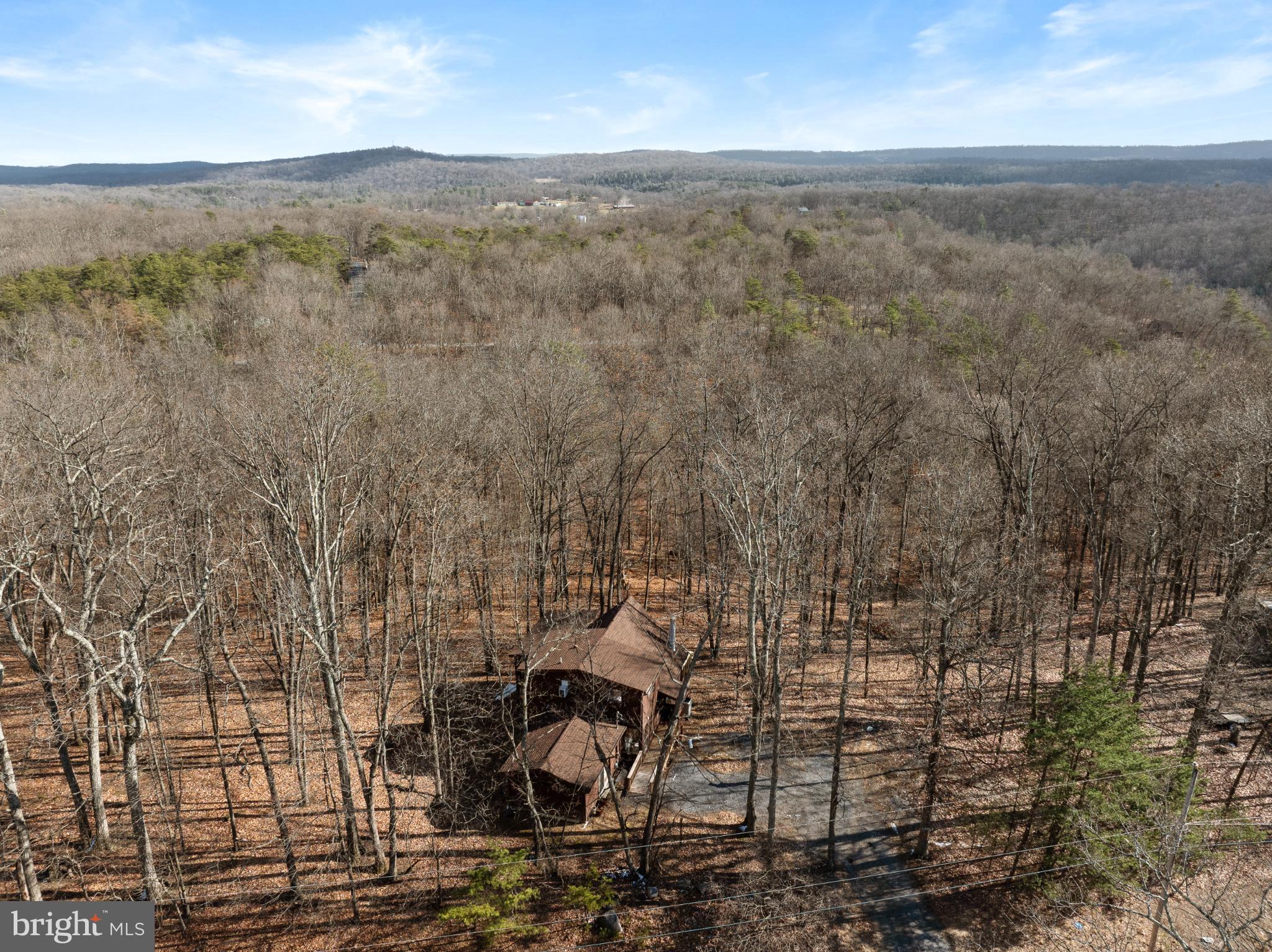 THE WOODS - Residential