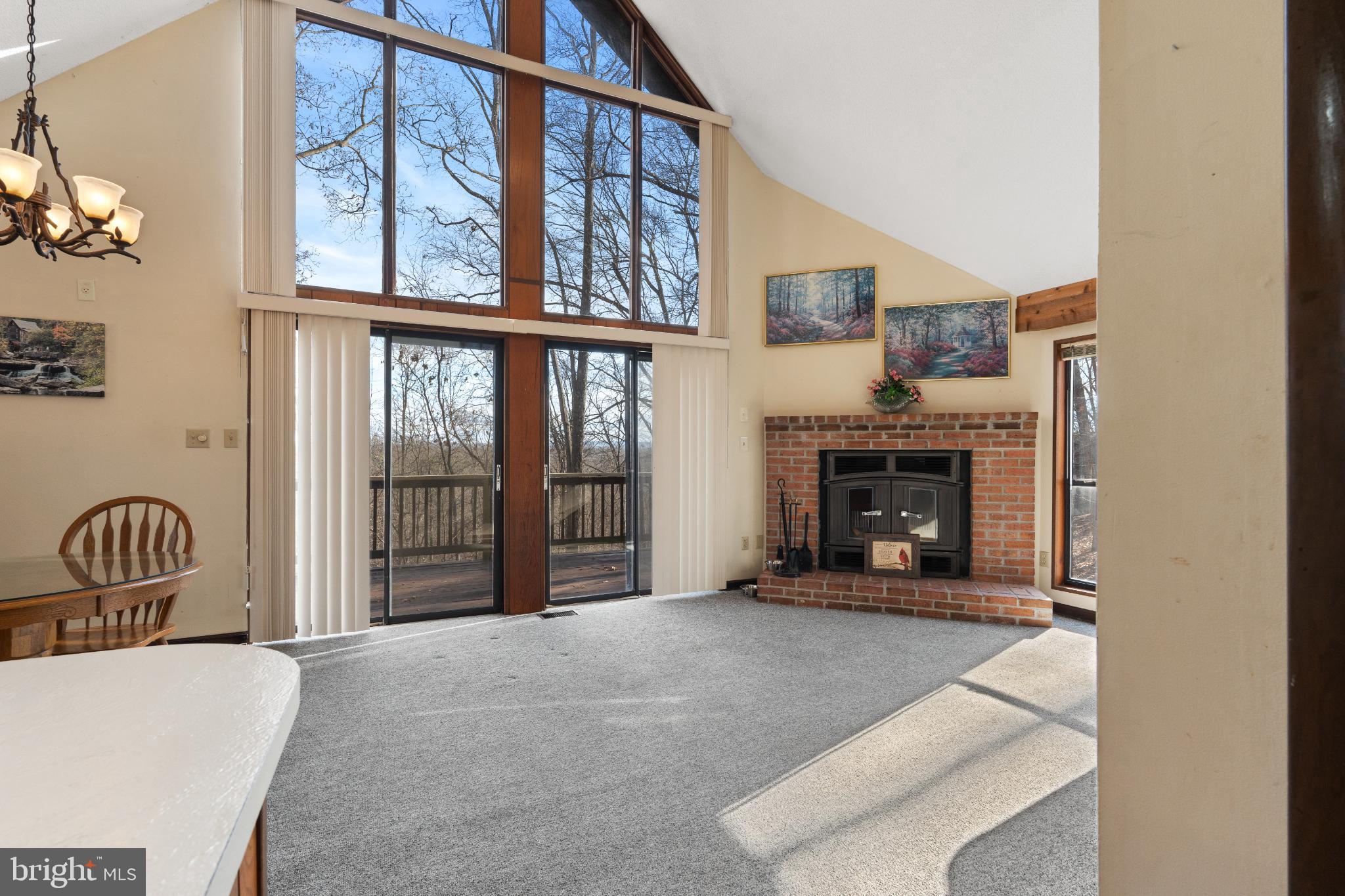 THE WOODS - Residential