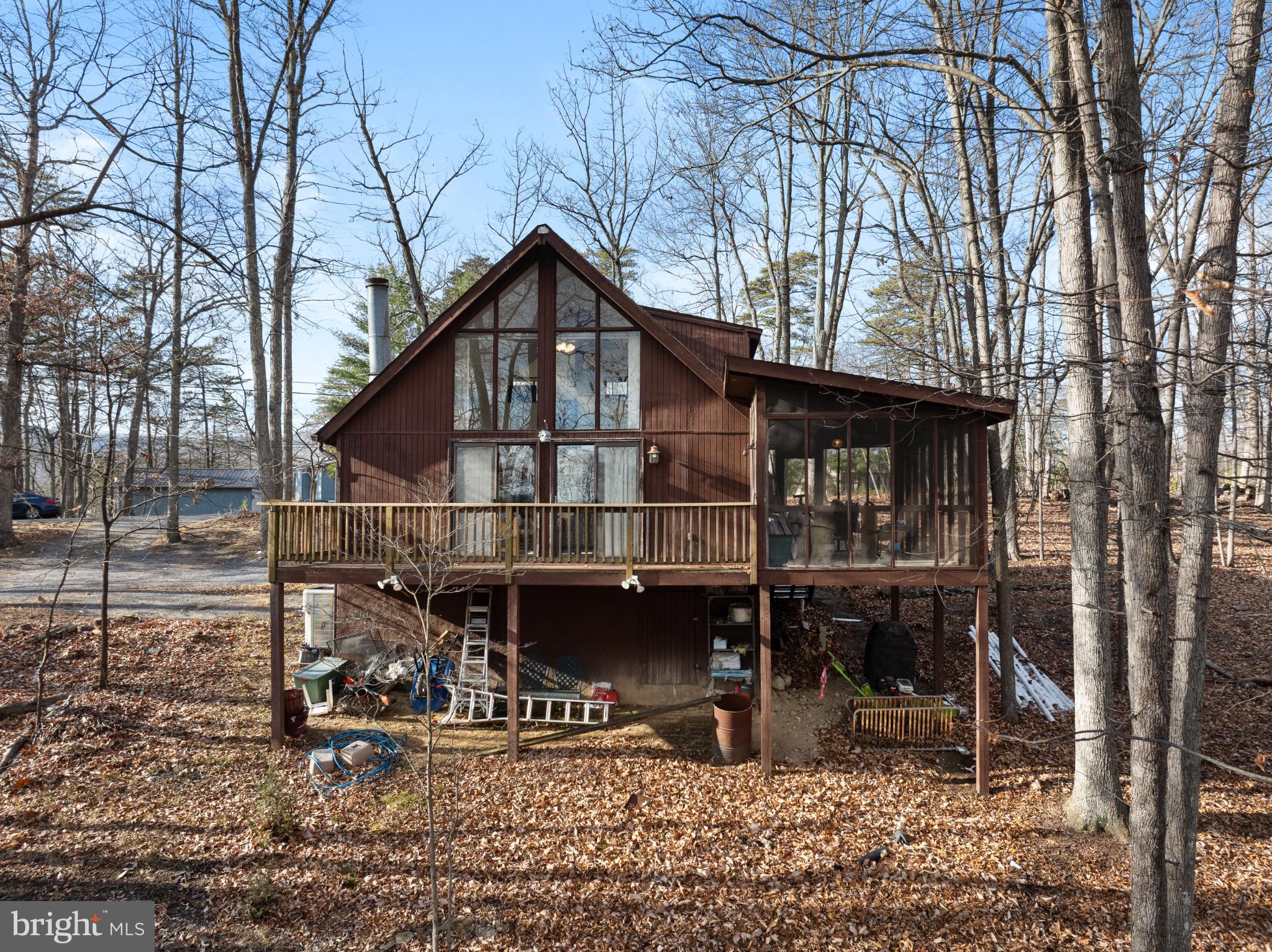 THE WOODS - Residential