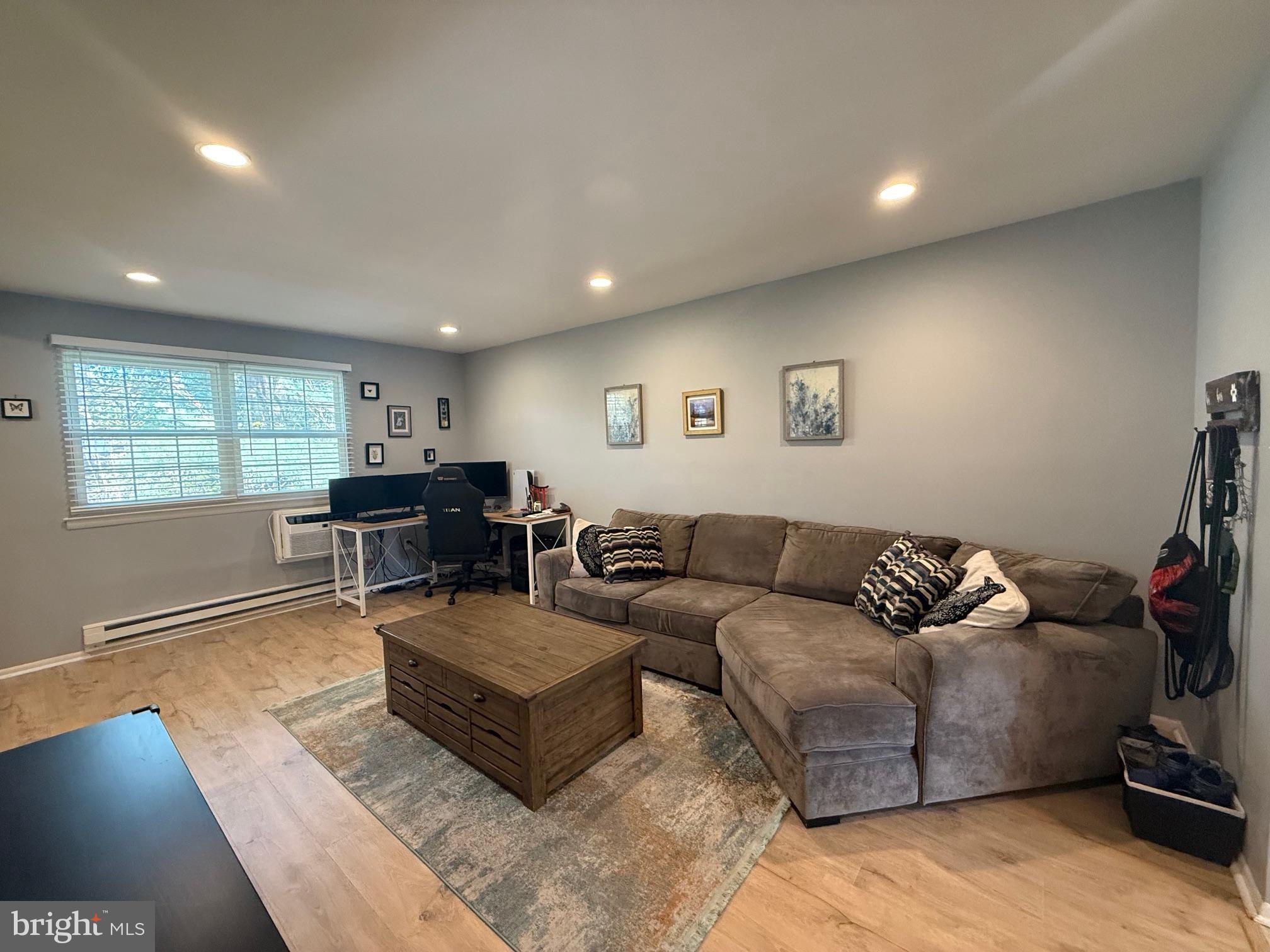 COUNTRYSIDE ESTS - Residential