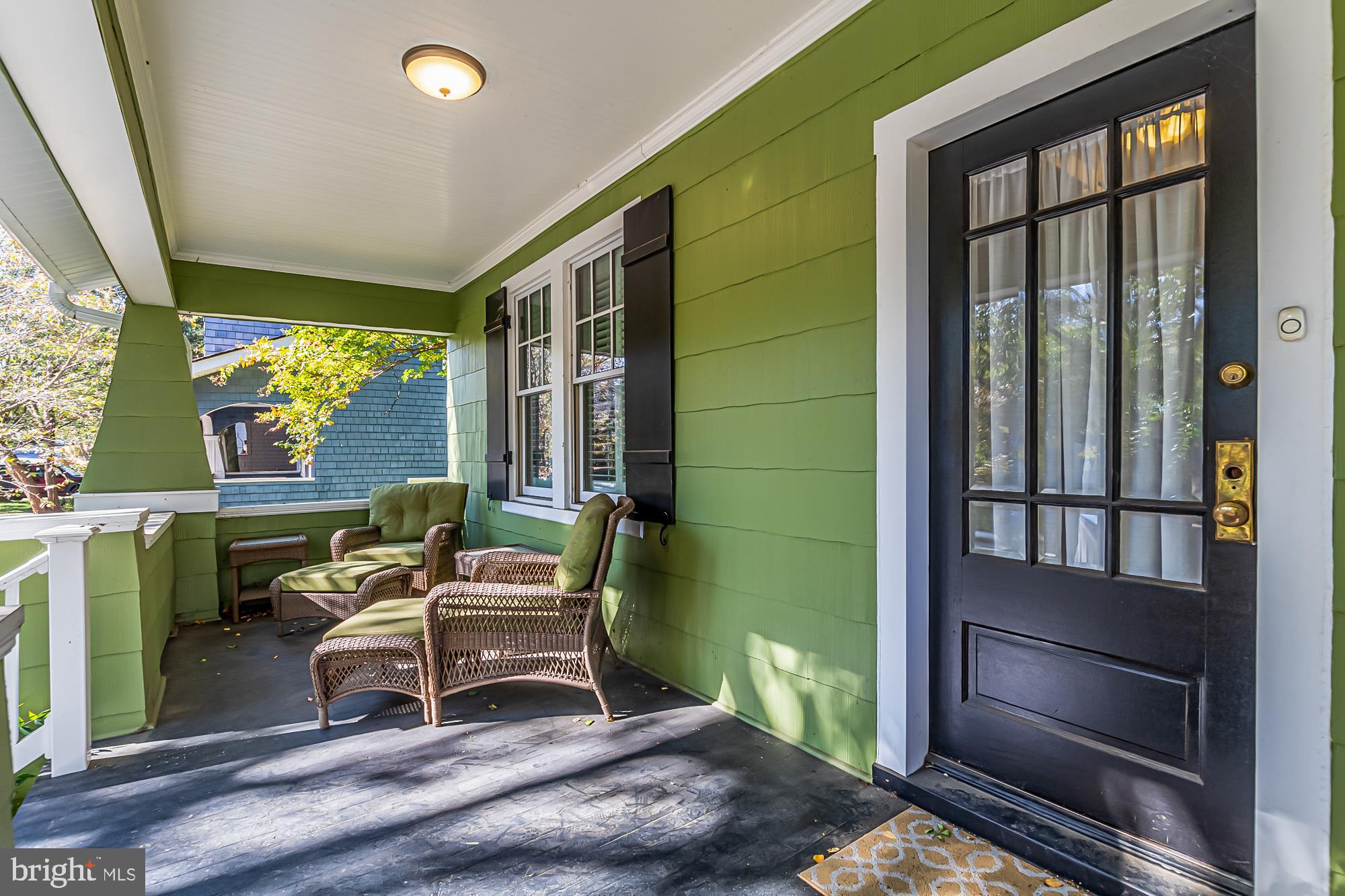 LAKE WALKER - Residential