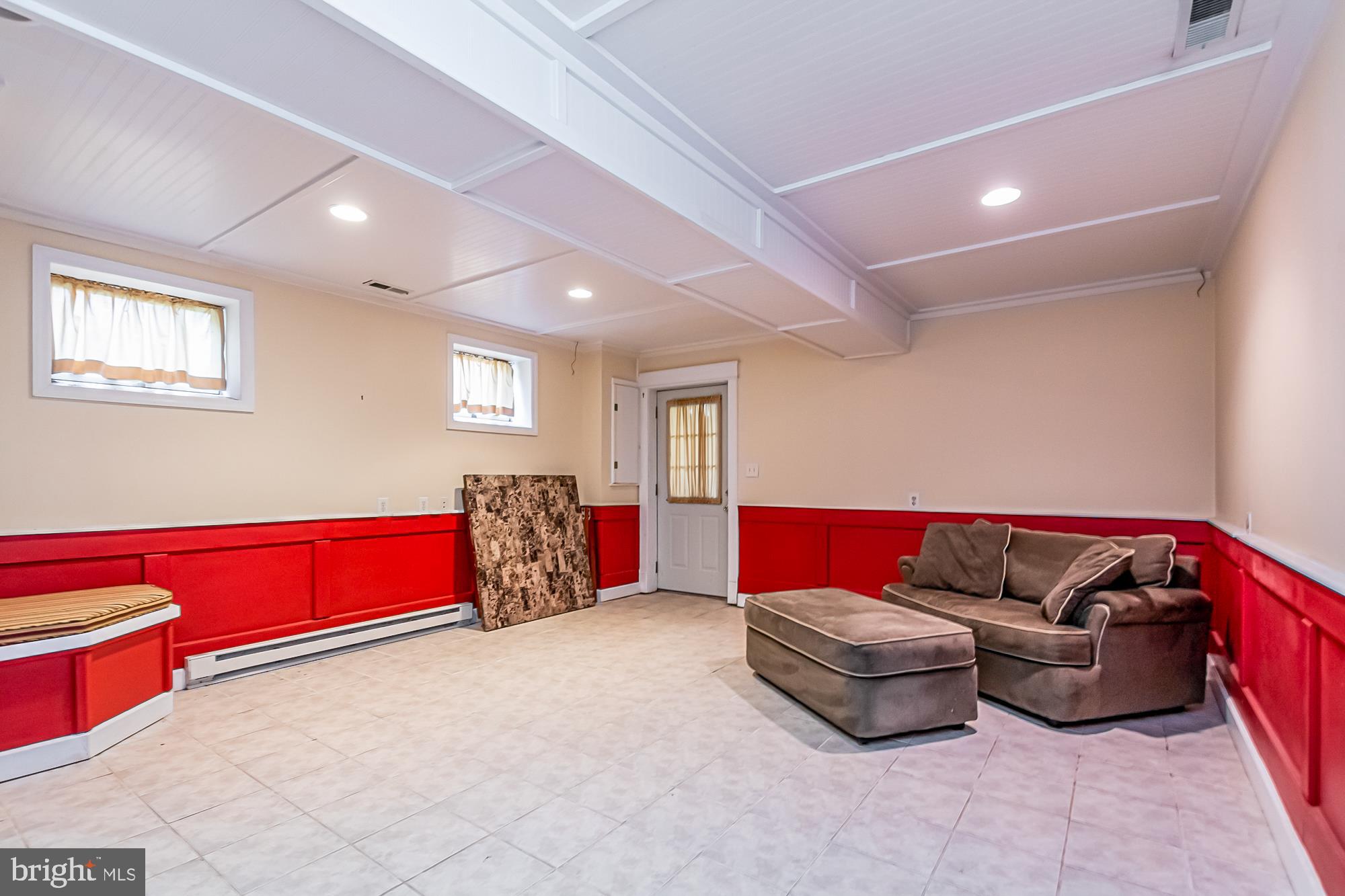 LAKE WALKER - Residential