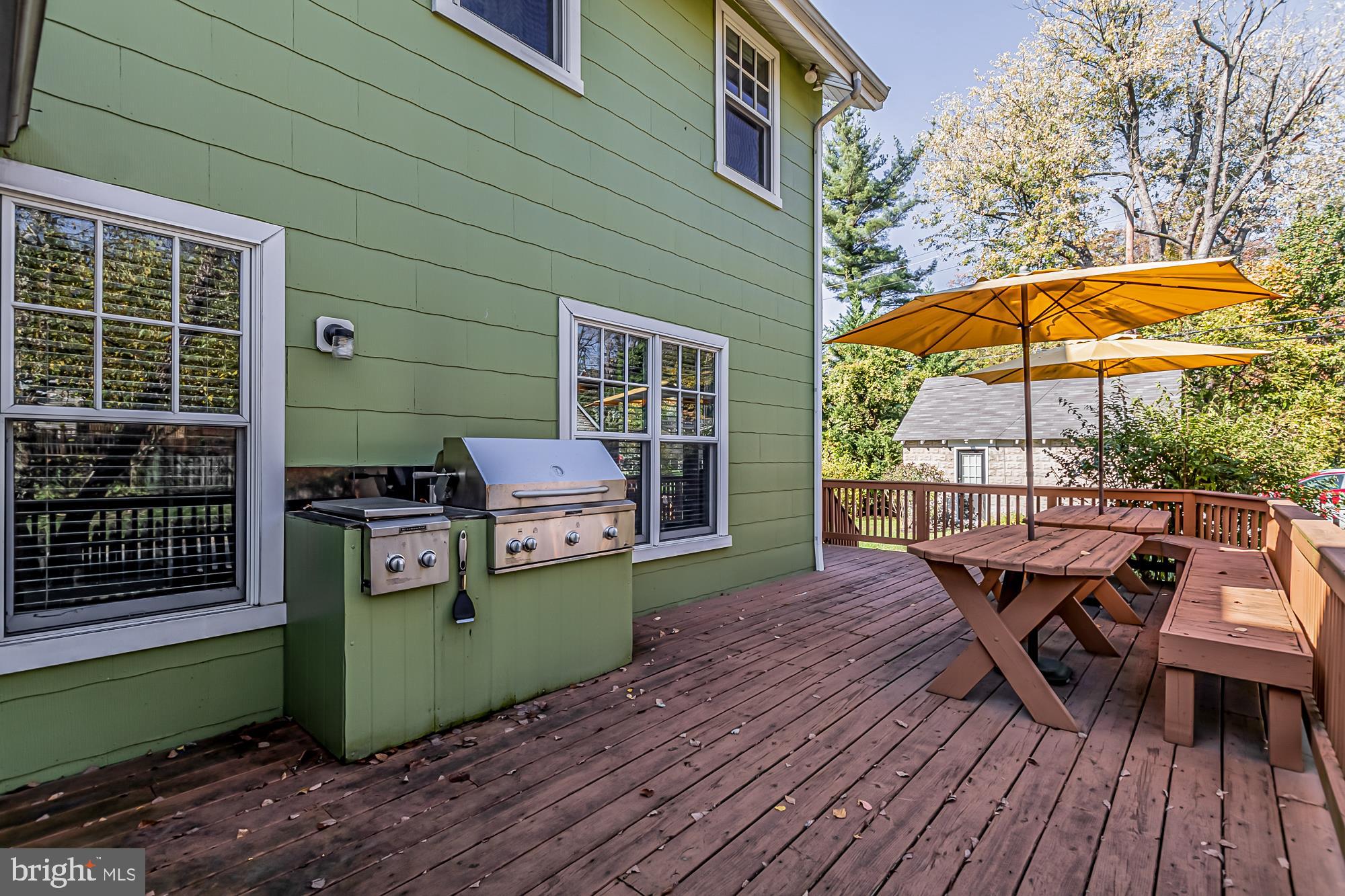 LAKE WALKER - Residential