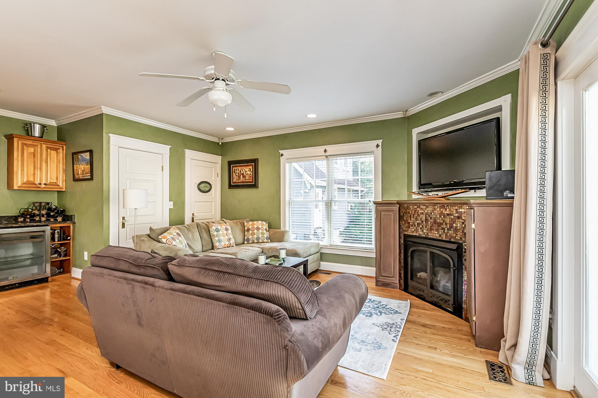 LAKE WALKER - Residential