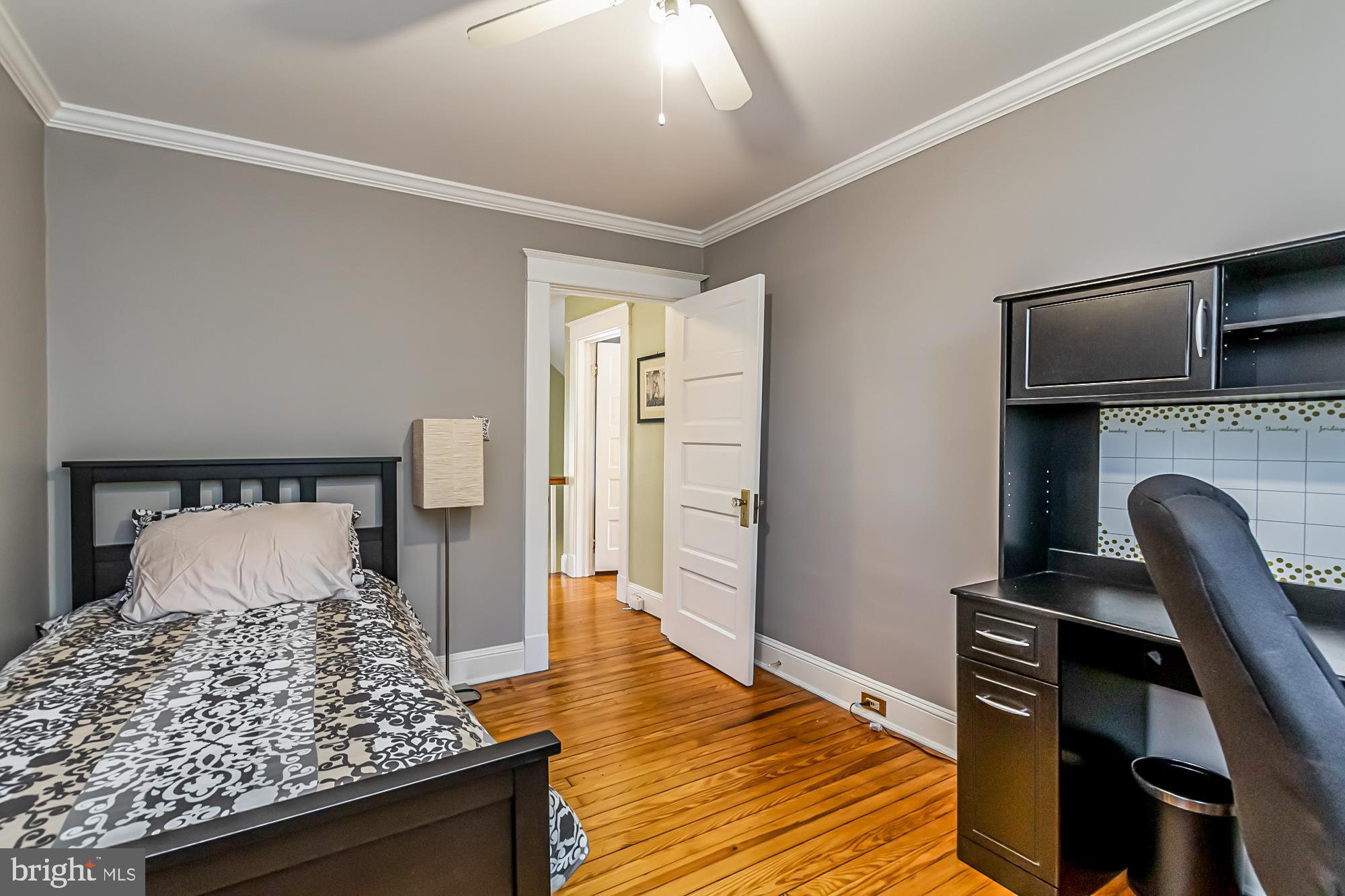 LAKE WALKER - Residential