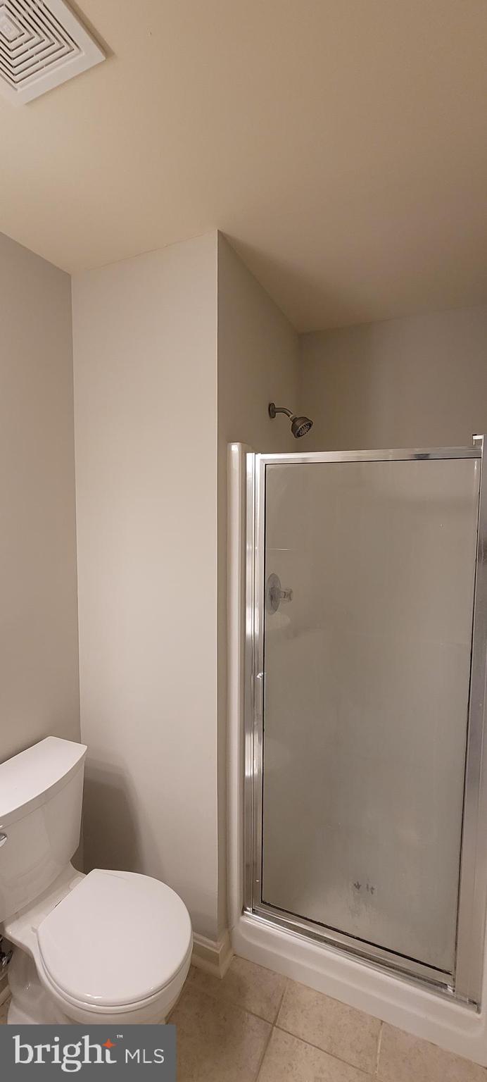 CARROLLWOOD MANOR - Residential