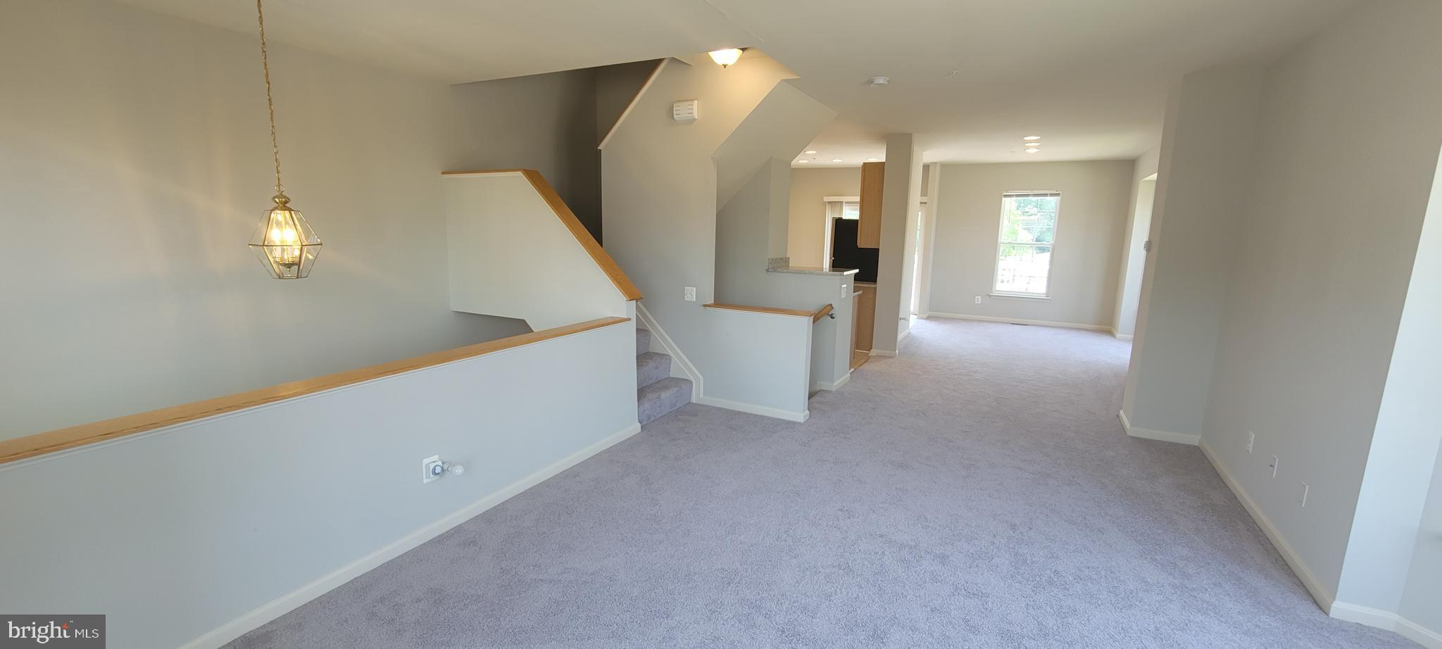 CARROLLWOOD MANOR - Residential