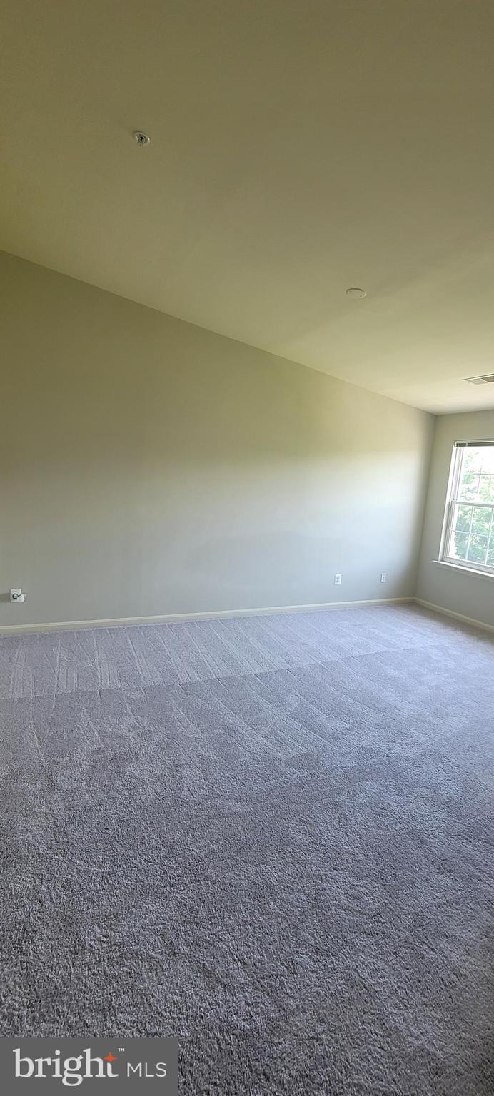 CARROLLWOOD MANOR - Residential