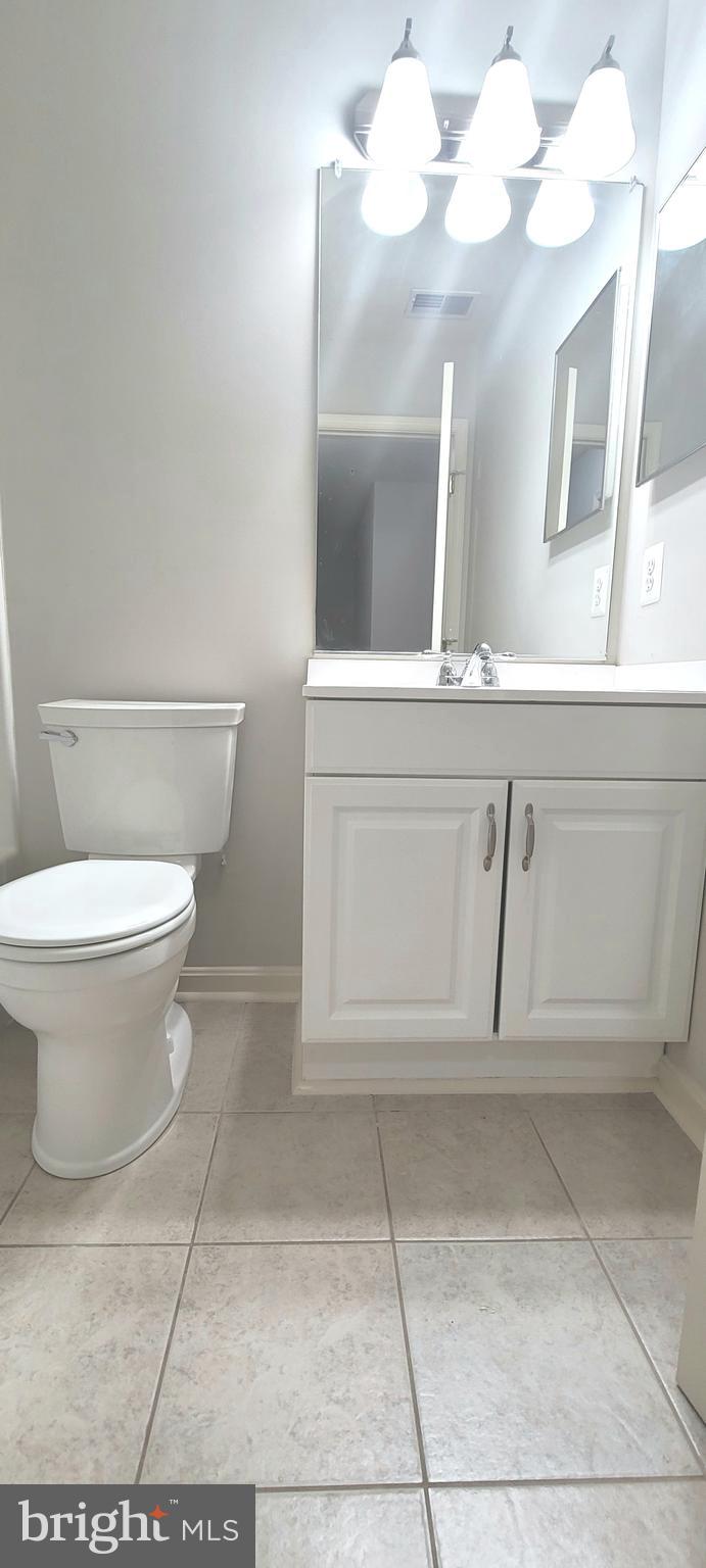 CARROLLWOOD MANOR - Residential