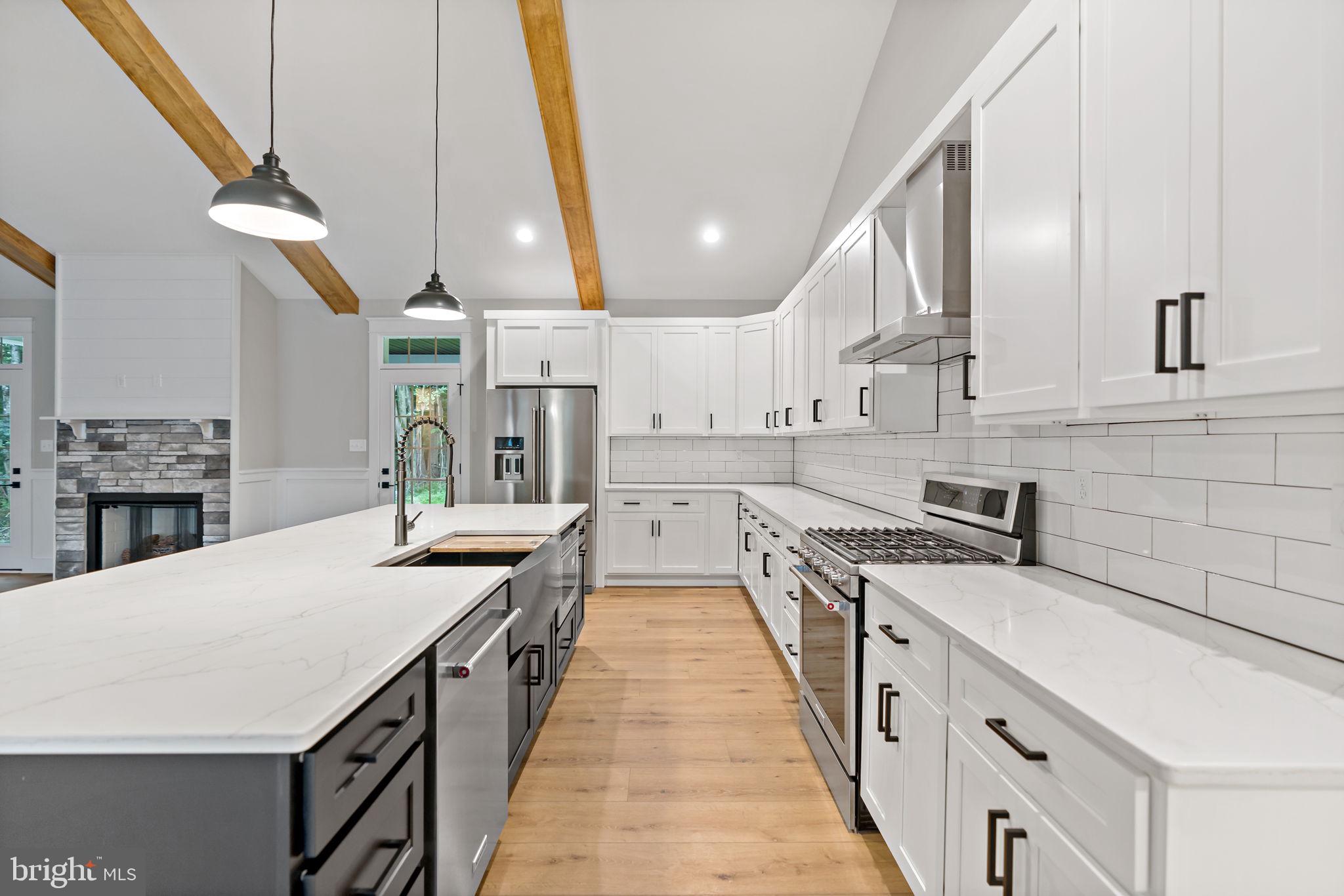 CROSSINGS ON THE POTOMAC - Residential