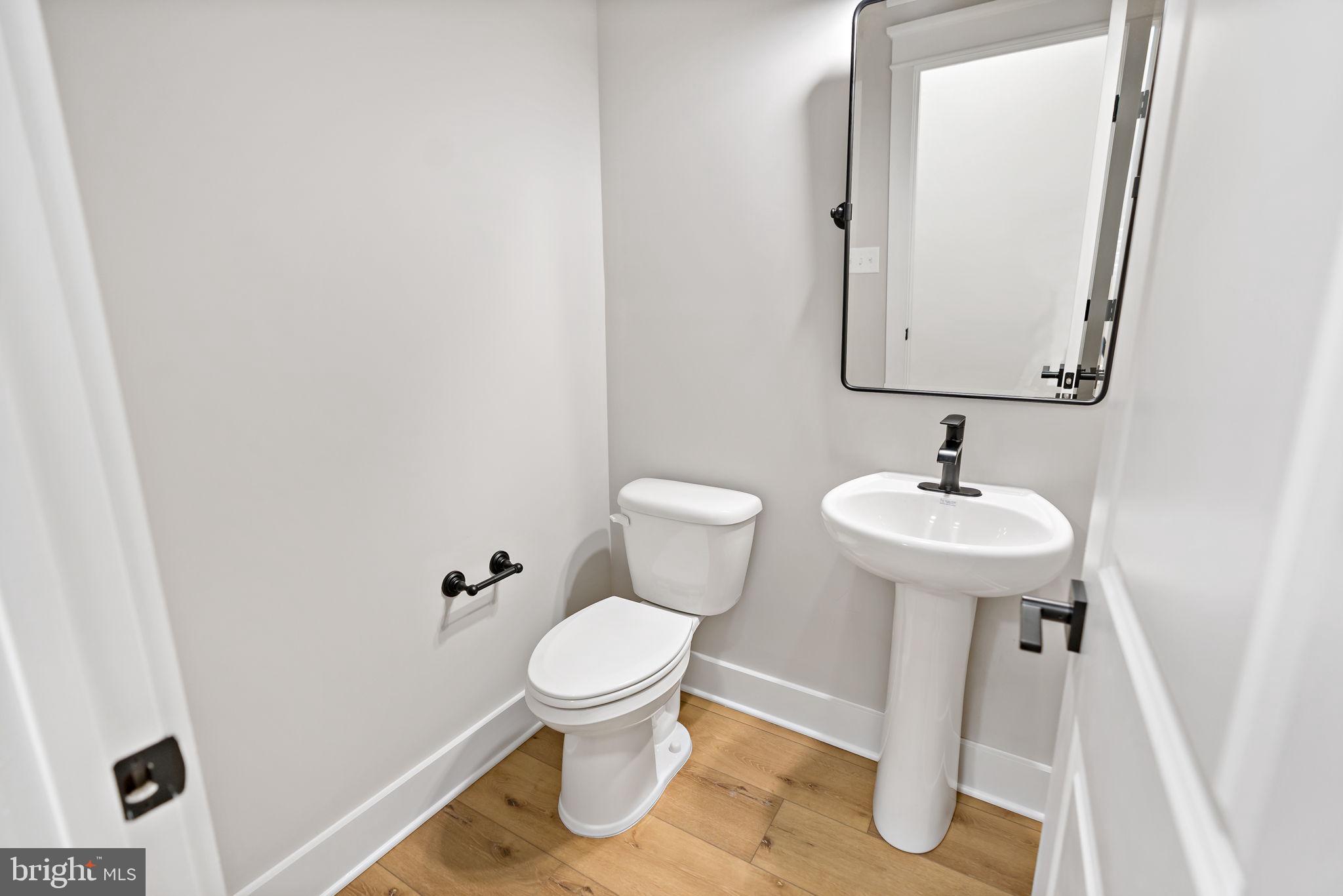 CROSSINGS ON THE POTOMAC - Residential