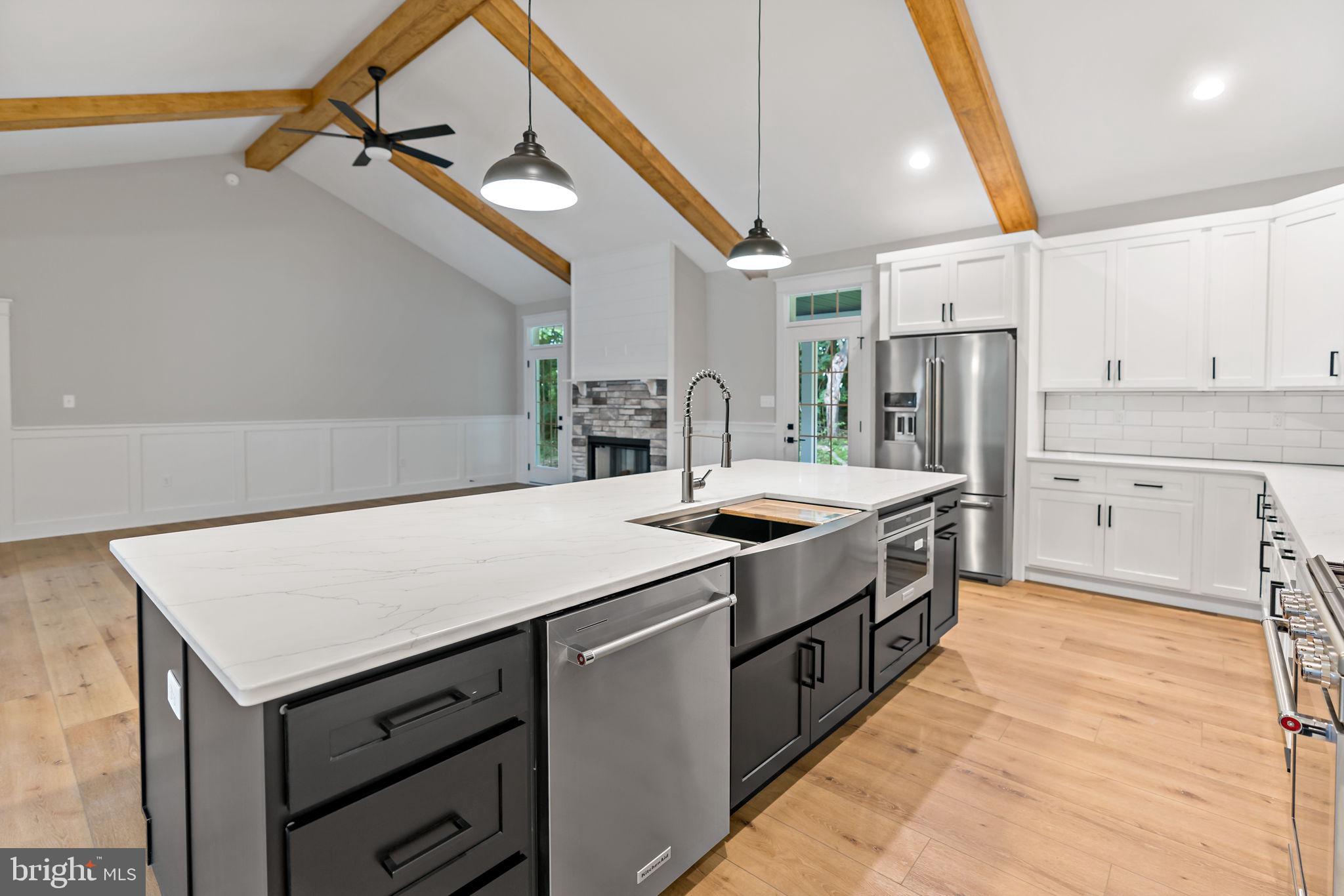 CROSSINGS ON THE POTOMAC - Residential