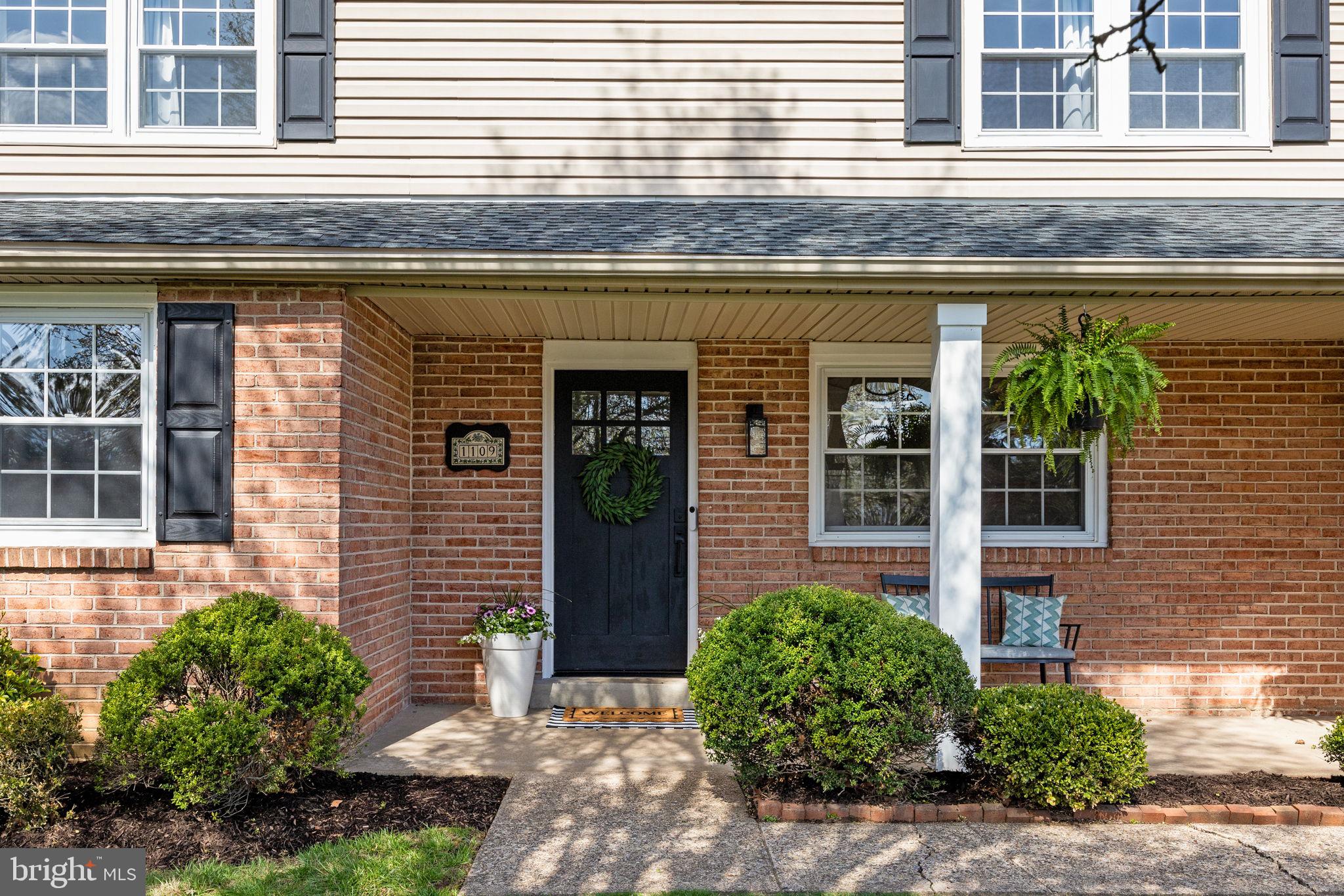 1109 E BUTLER PIKE