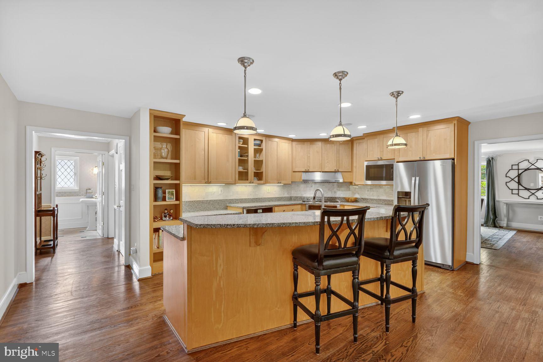 BELLEVUE FOREST - Residential