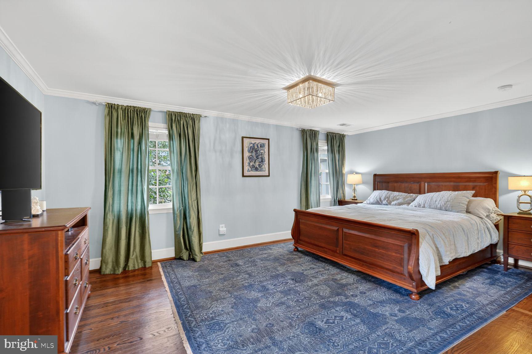 BELLEVUE FOREST - Residential