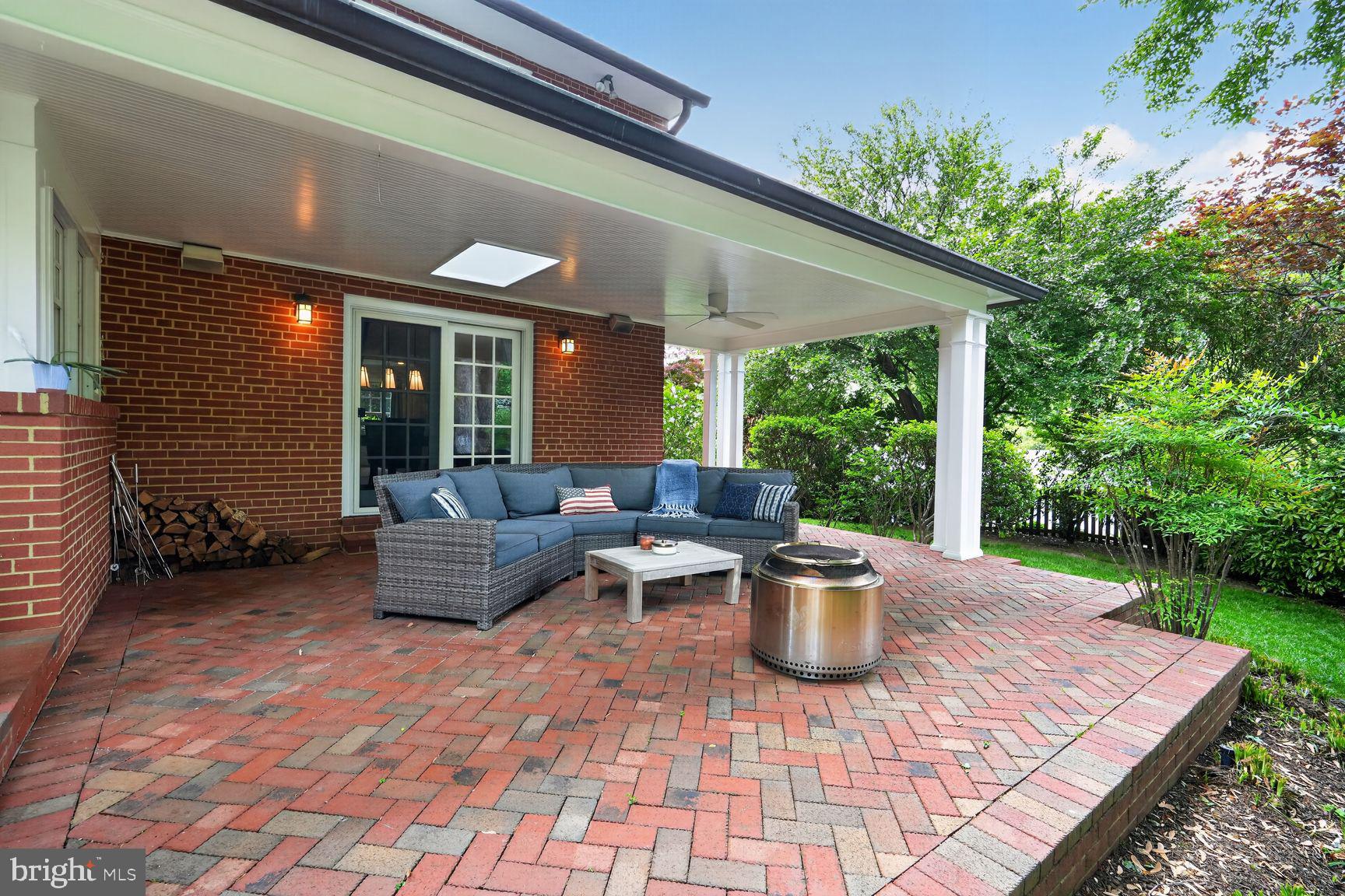 BELLEVUE FOREST - Residential