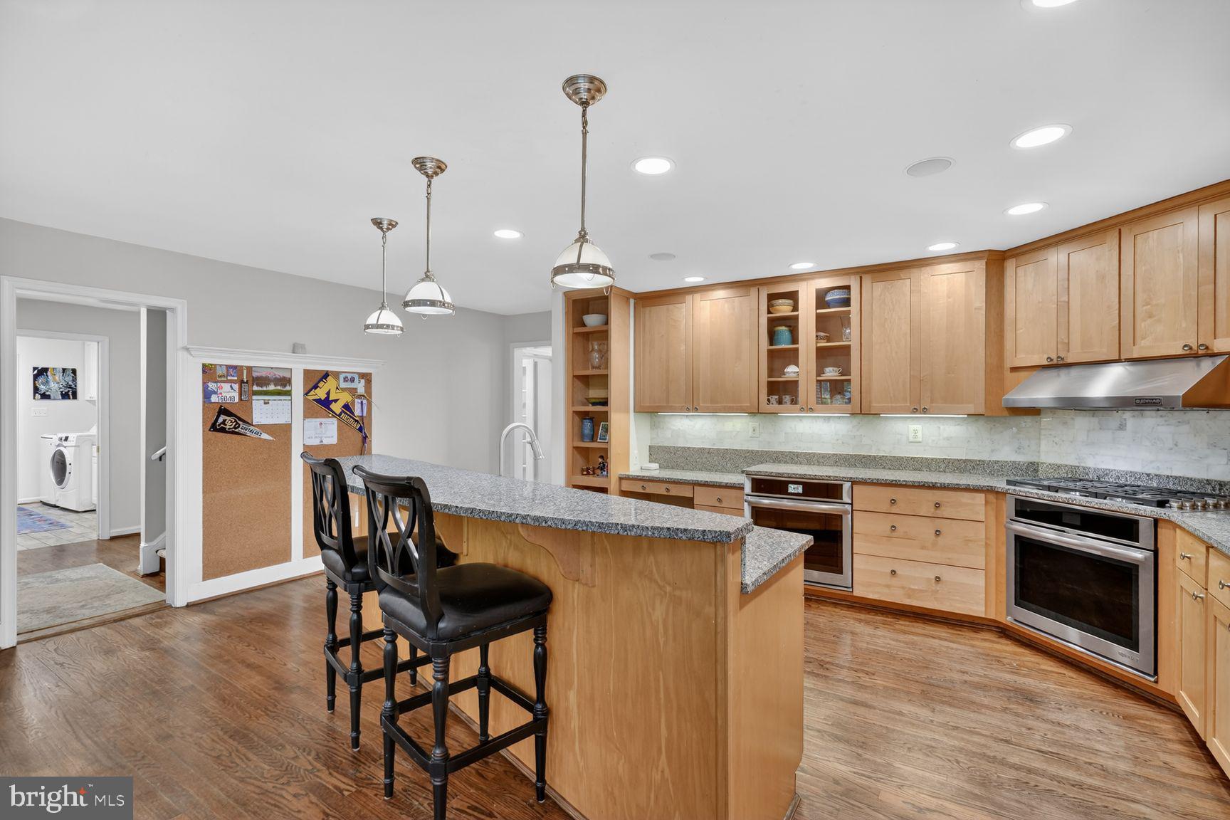 BELLEVUE FOREST - Residential