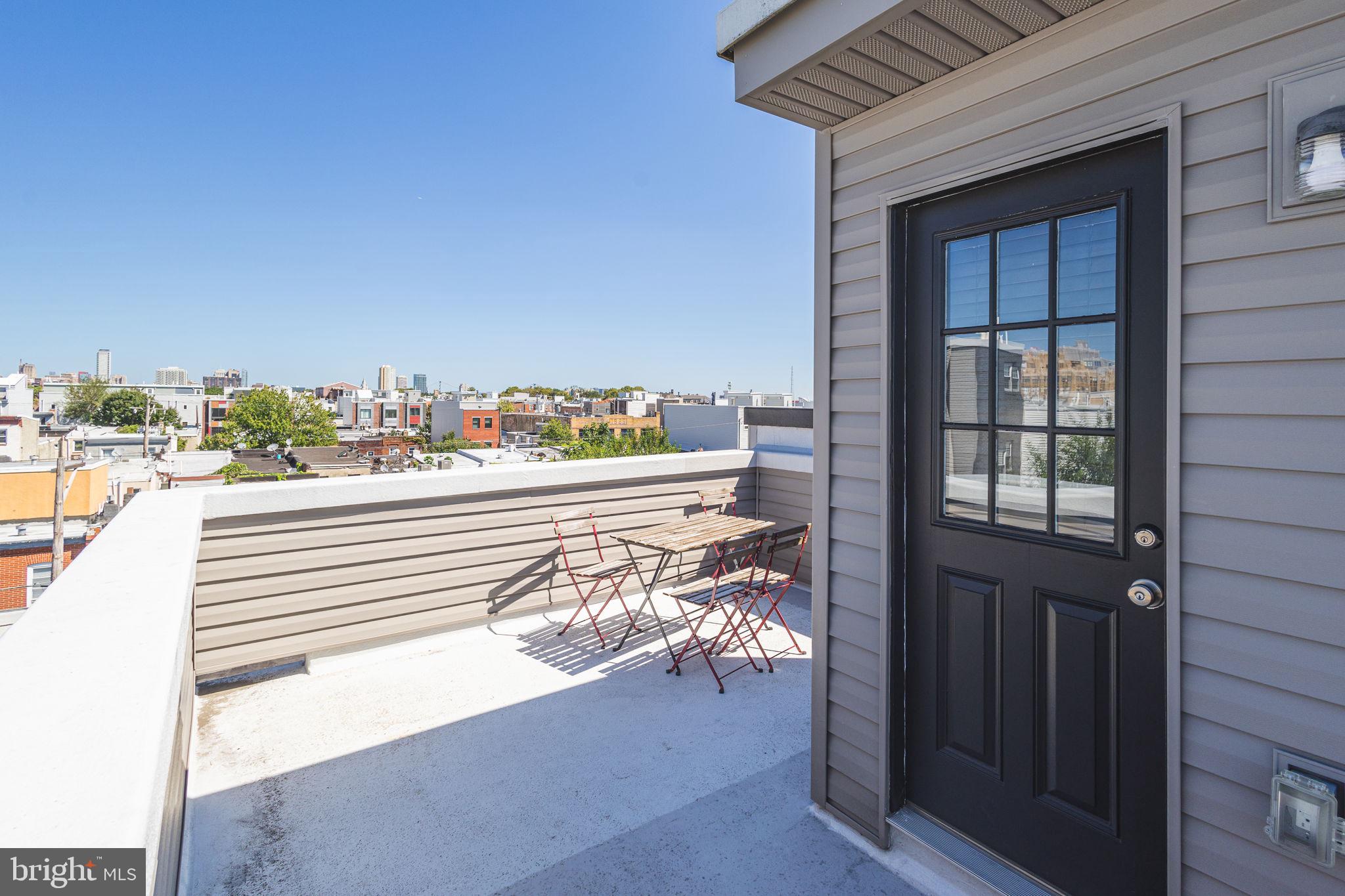 EAST PASSYUNK CROSSING - Residential Lease