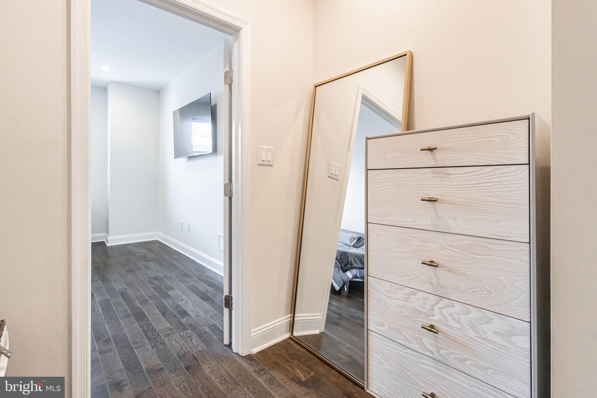 EAST PASSYUNK CROSSING - Residential Lease