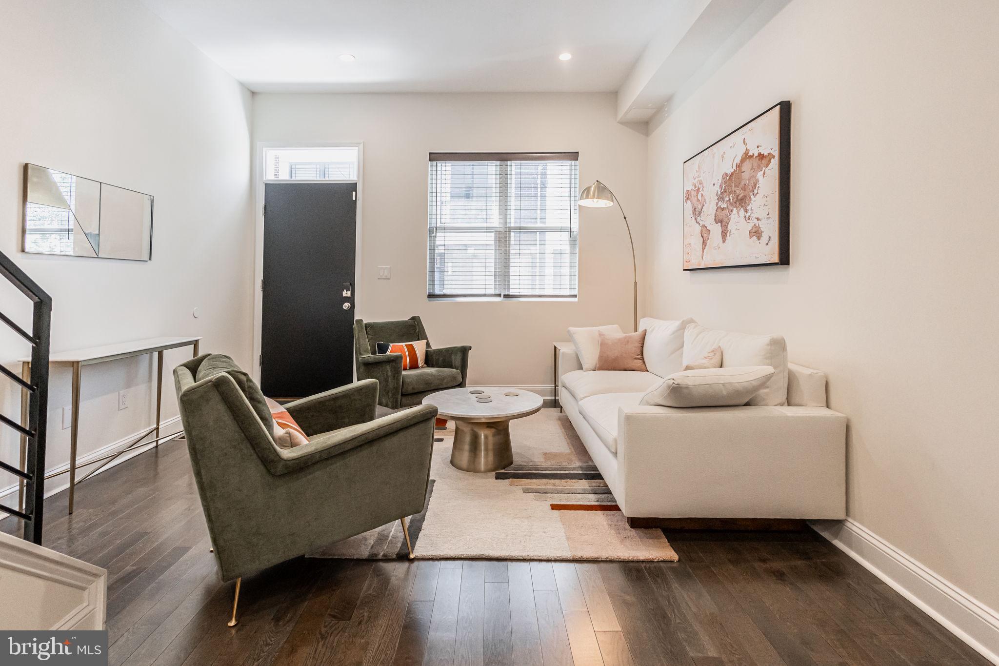 EAST PASSYUNK CROSSING - Residential Lease