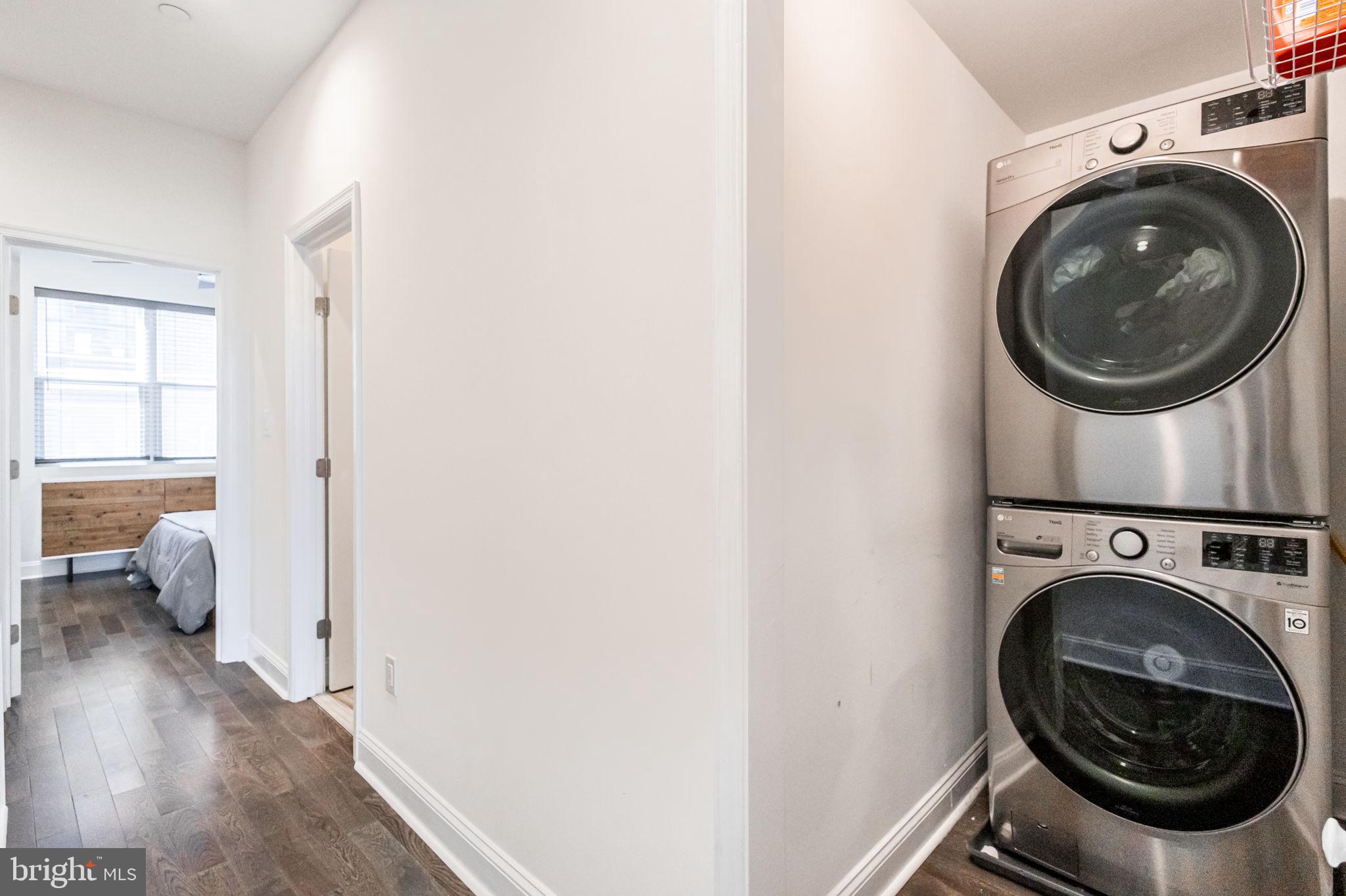 EAST PASSYUNK CROSSING - Residential Lease