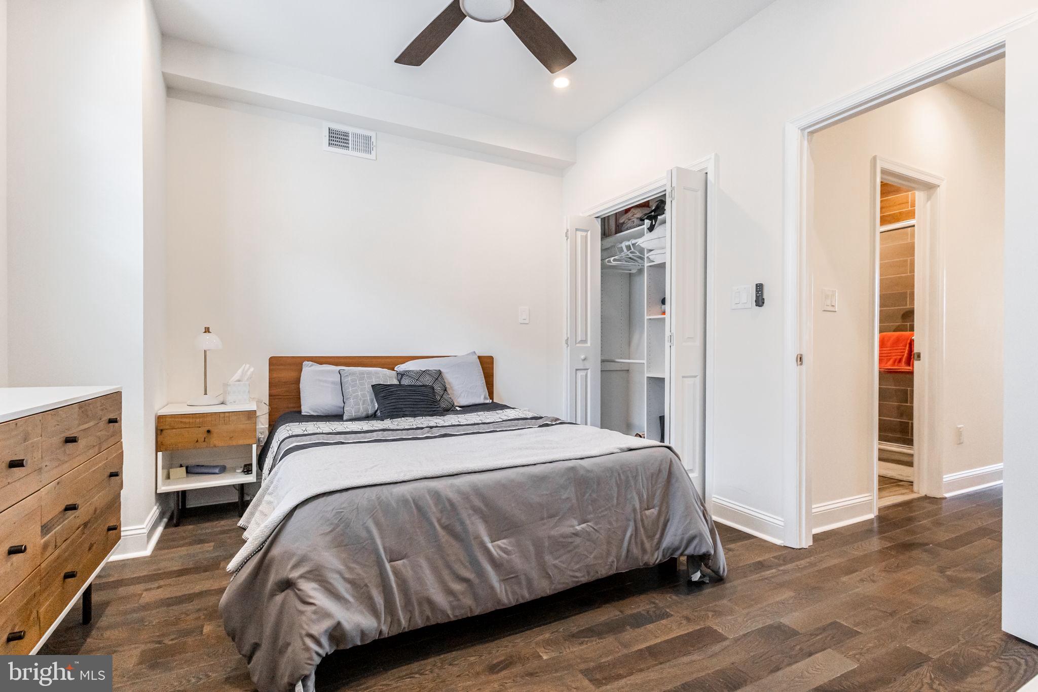 EAST PASSYUNK CROSSING - Residential Lease