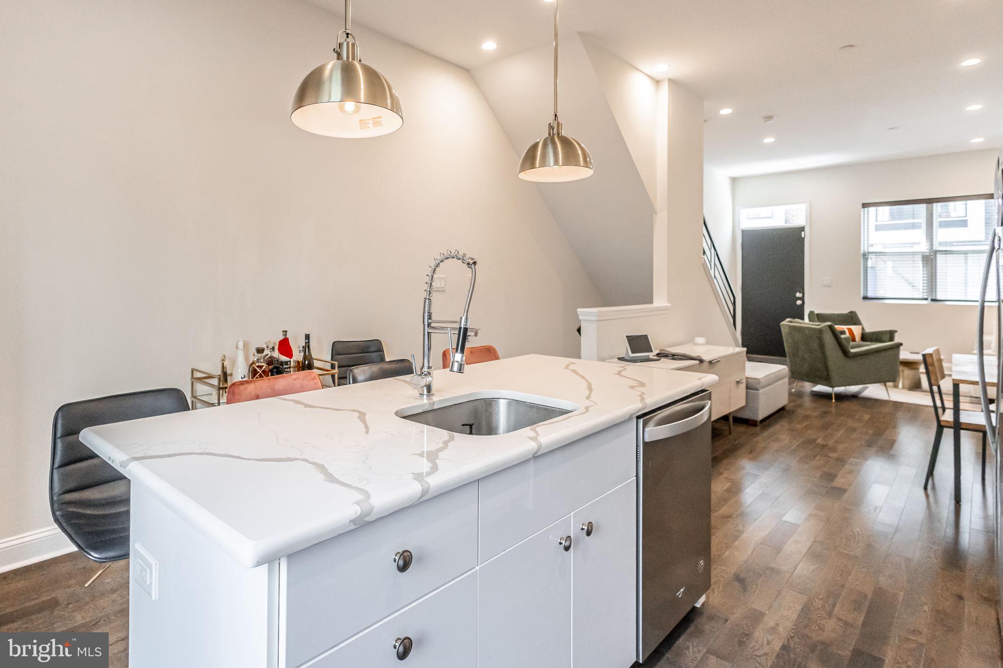 EAST PASSYUNK CROSSING - Residential Lease