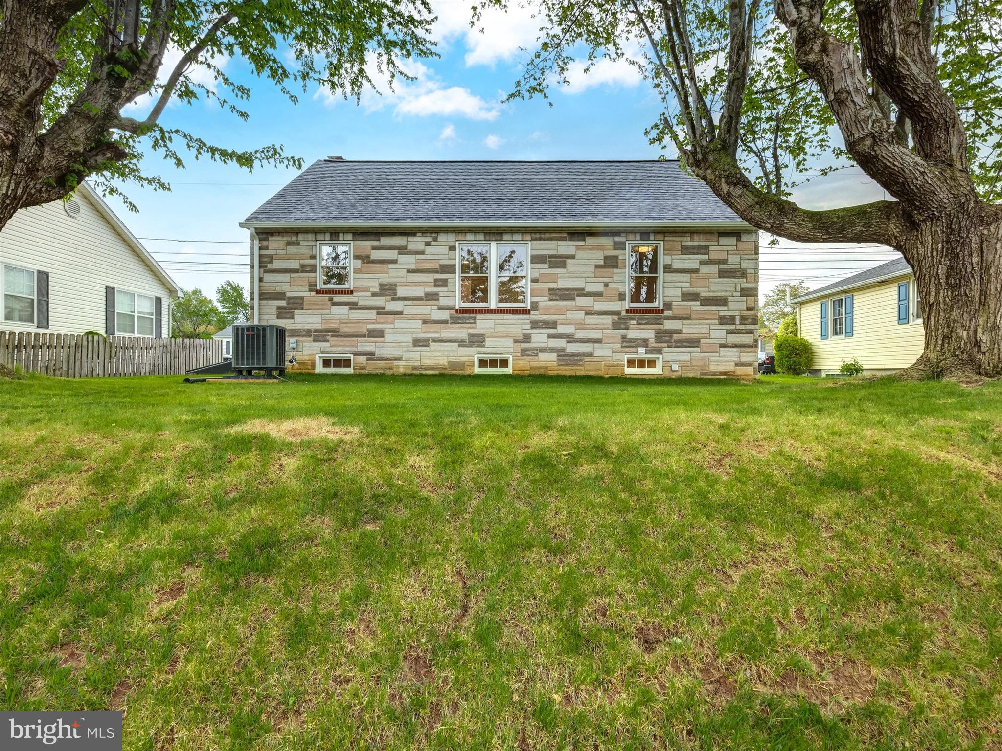 BOONSBORO - Residential